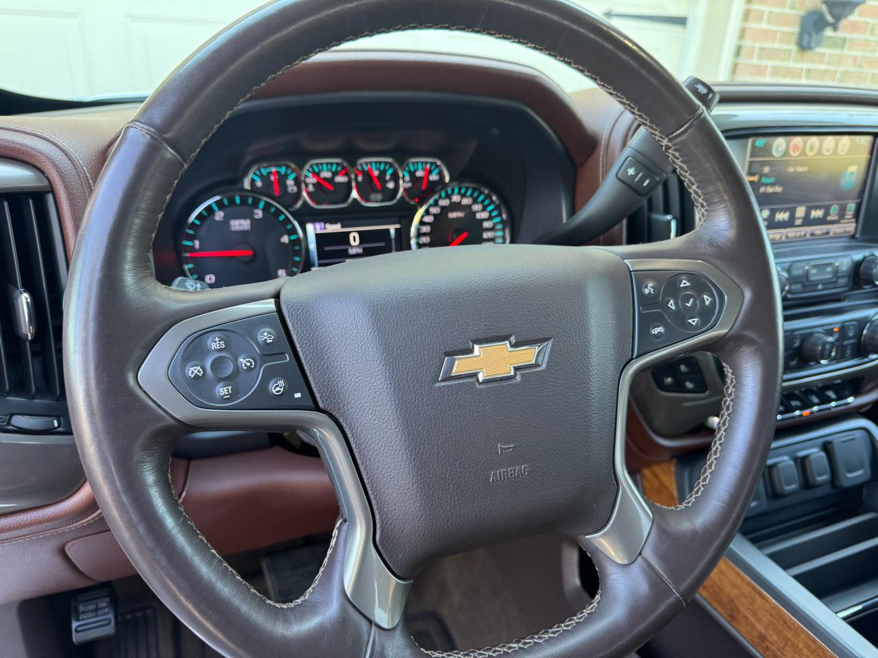 Chevrolet Silverado 3500HD 4WD Crew Cab 167.7" High Country 2016