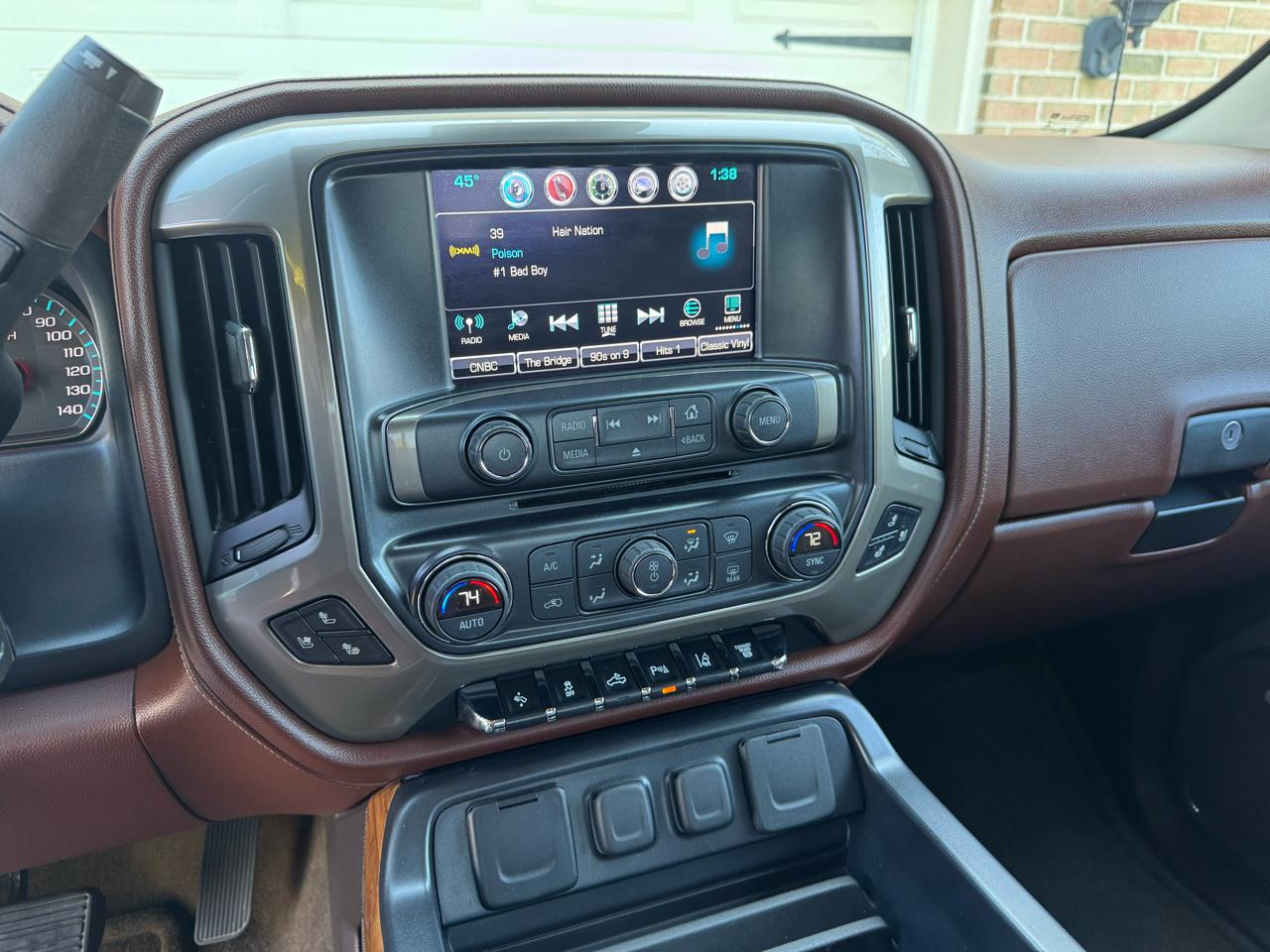 Chevrolet Silverado 3500HD 4WD Crew Cab 167.7" High Country 2016