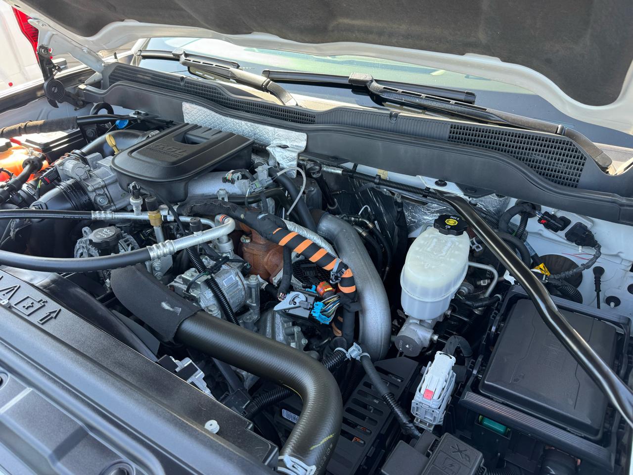 Chevrolet Silverado 3500HD 4WD Crew Cab 167.7" High Country 2016