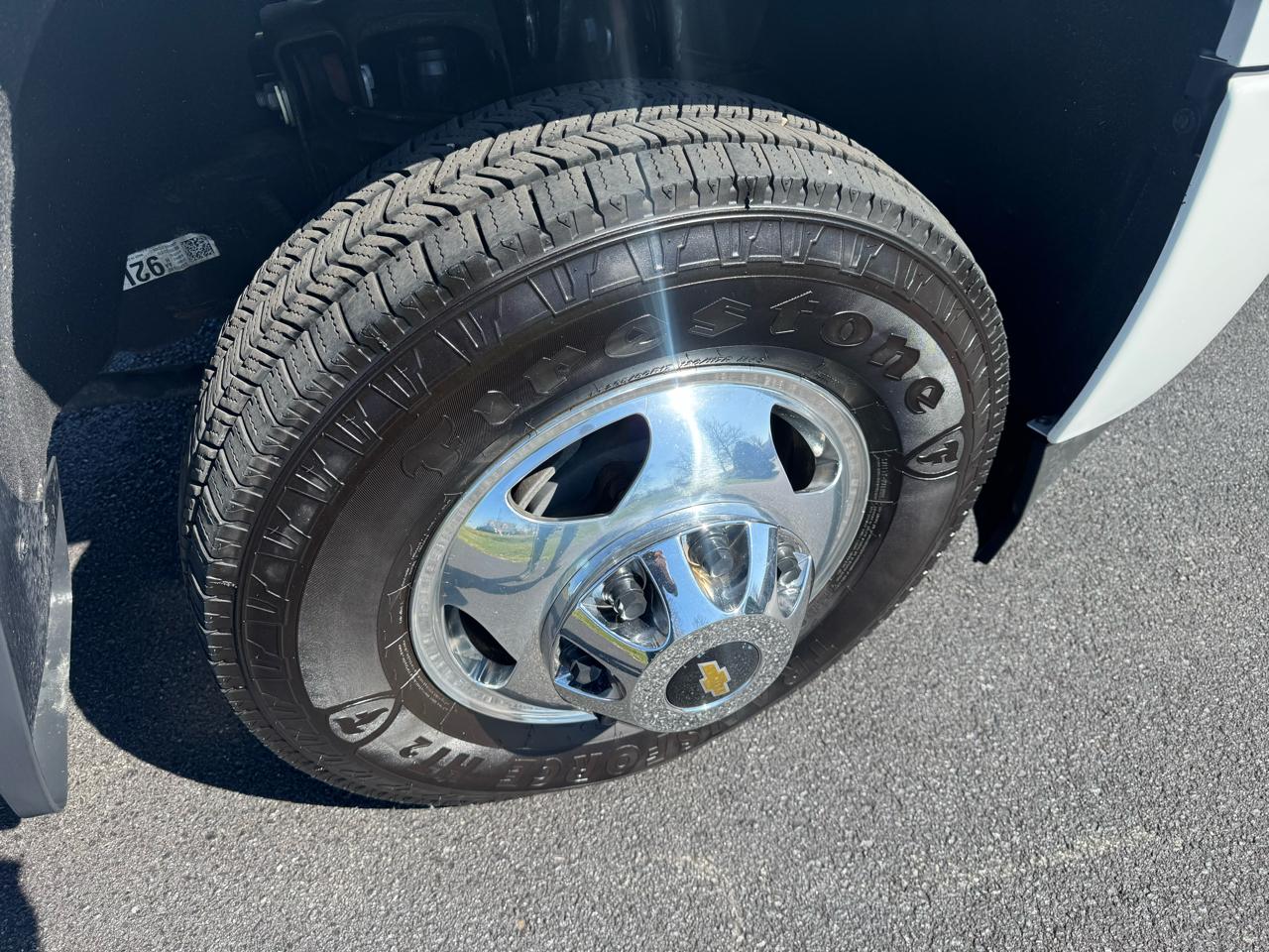 Chevrolet Silverado 3500HD 4WD Crew Cab 167.7" High Country 2016