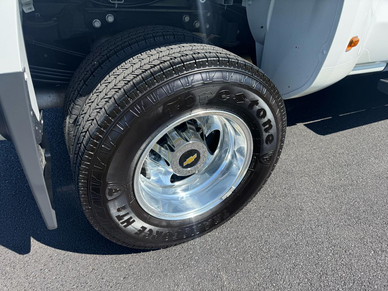 Chevrolet Silverado 3500HD 4WD Crew Cab 167.7" High Country 2016