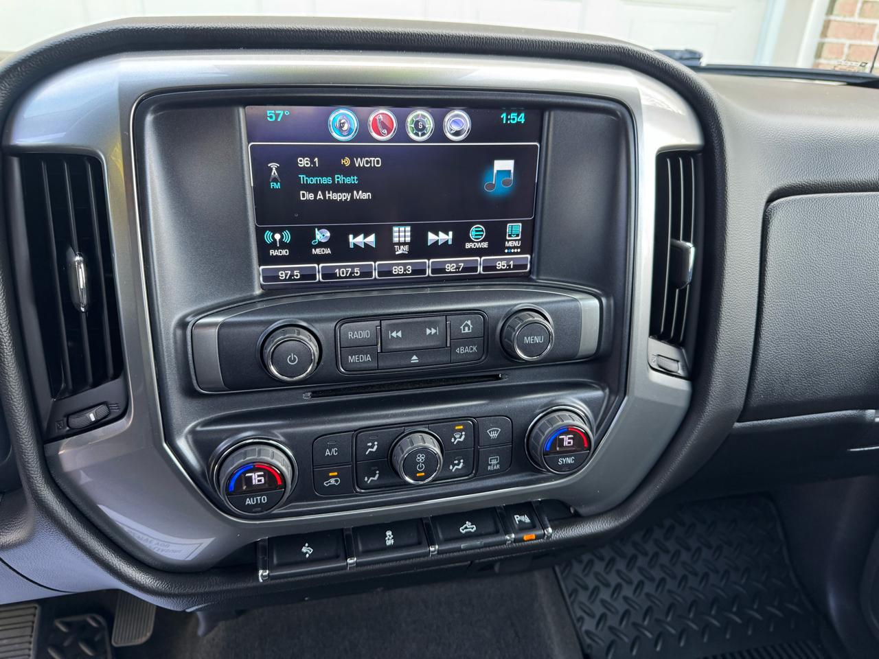 Chevrolet Silverado 1500 4WD Crew Cab 143.5" LT w/1LT 2017