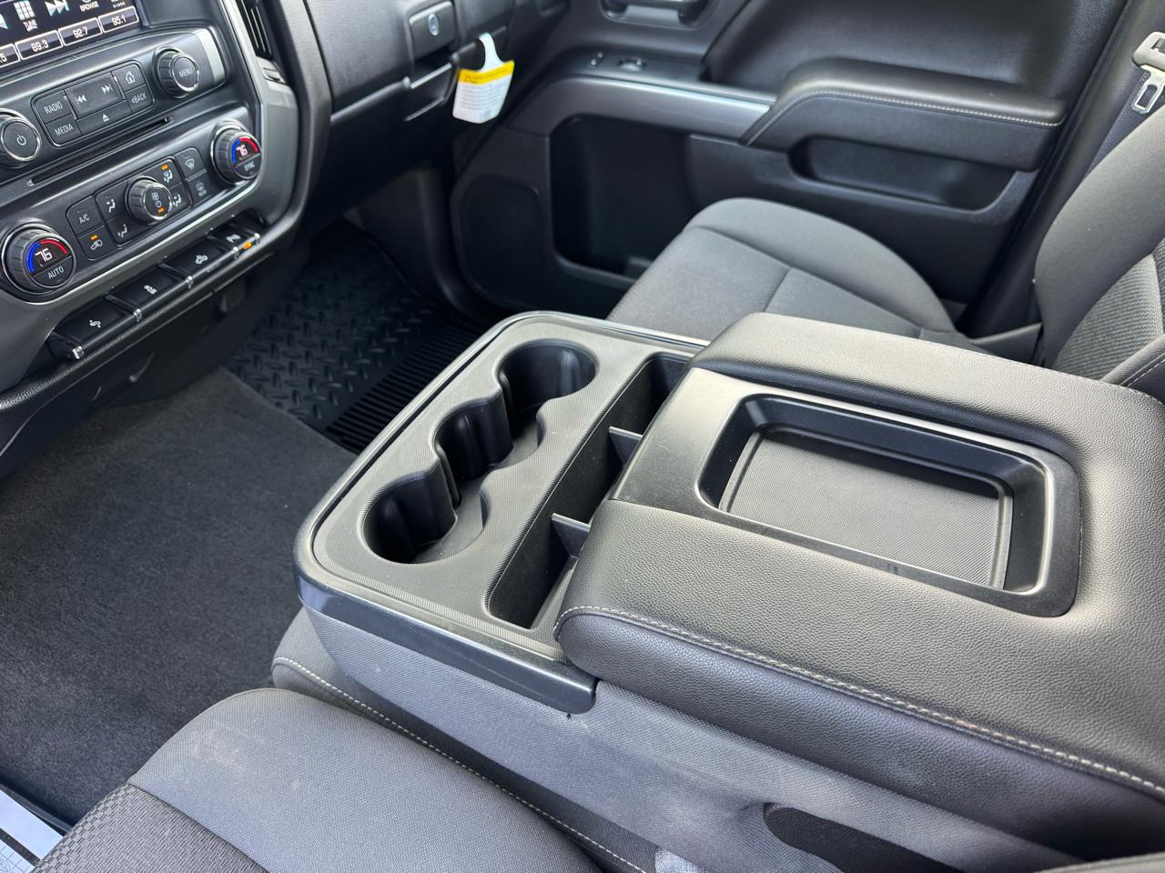 Chevrolet Silverado 1500 4WD Crew Cab 143.5" LT w/1LT 2017