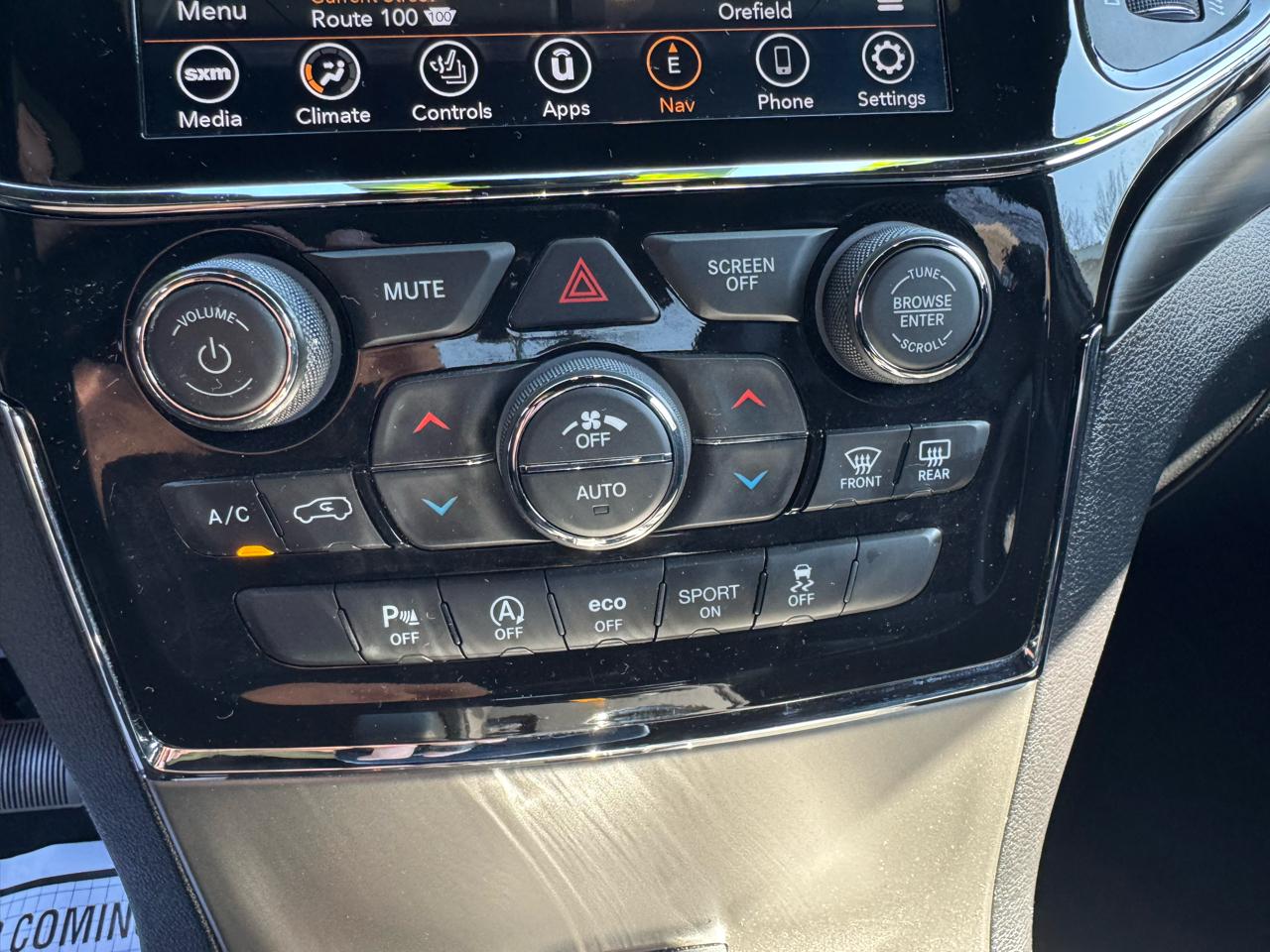 Jeep Grand Cherokee  2021