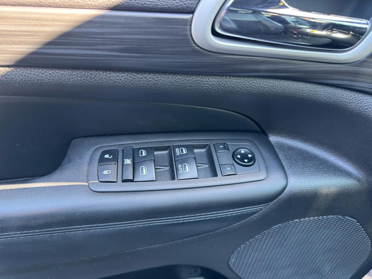 Jeep Grand Cherokee  2021