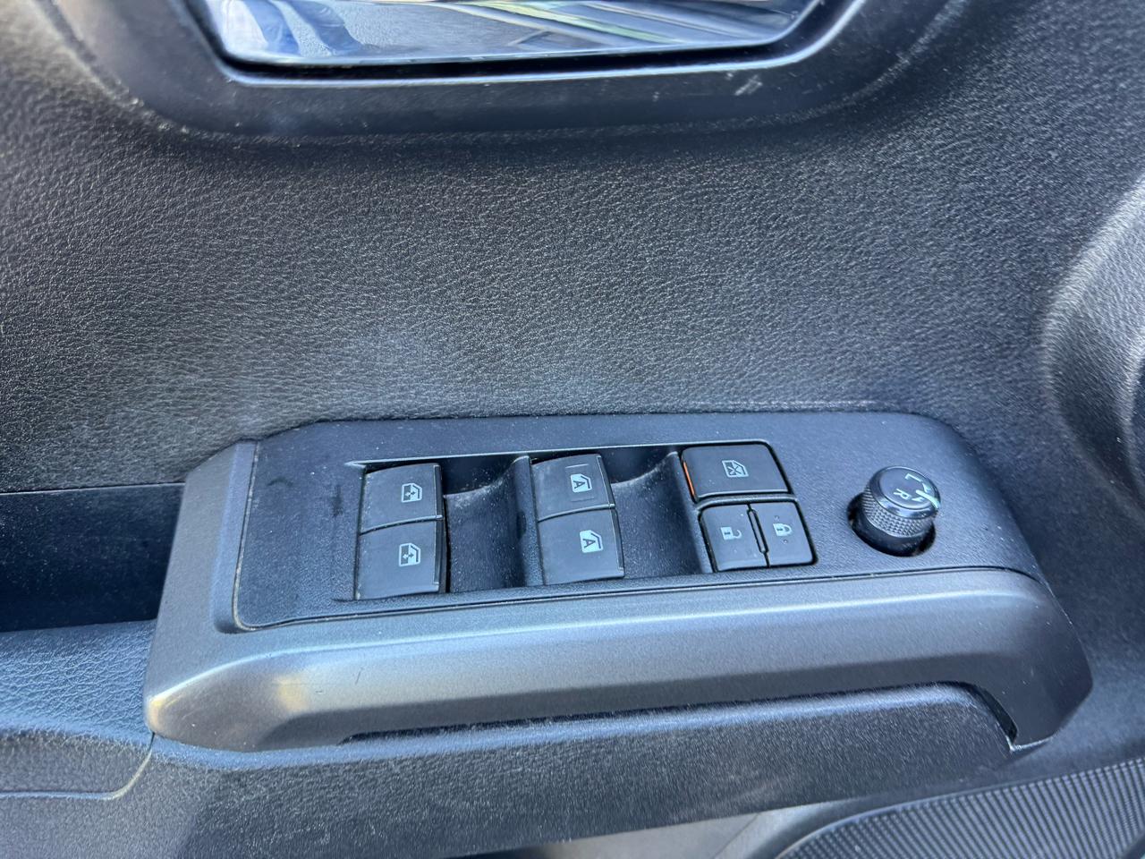 Toyota Tacoma 4WD TRD Off Road Double Cab 5' Bed V6 MT (Natl) 2021