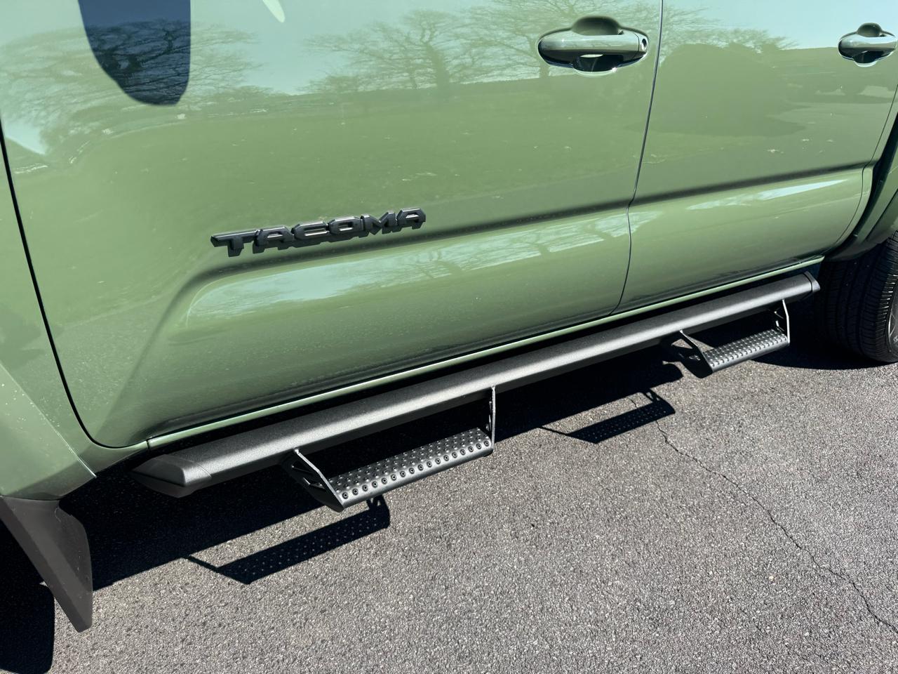 Toyota Tacoma 4WD TRD Off Road Double Cab 5' Bed V6 MT (Natl) 2021