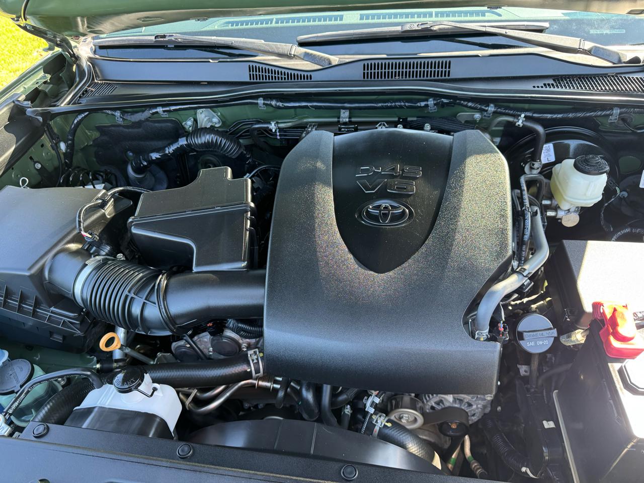 Toyota Tacoma 4WD TRD Off Road Double Cab 5' Bed V6 MT (Natl) 2021