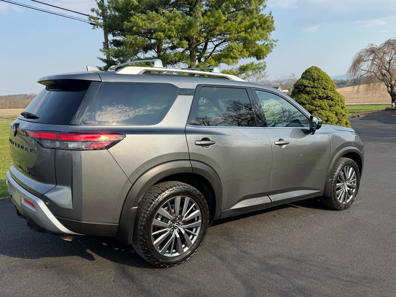 Nissan Pathfinder SL 4WD 2024