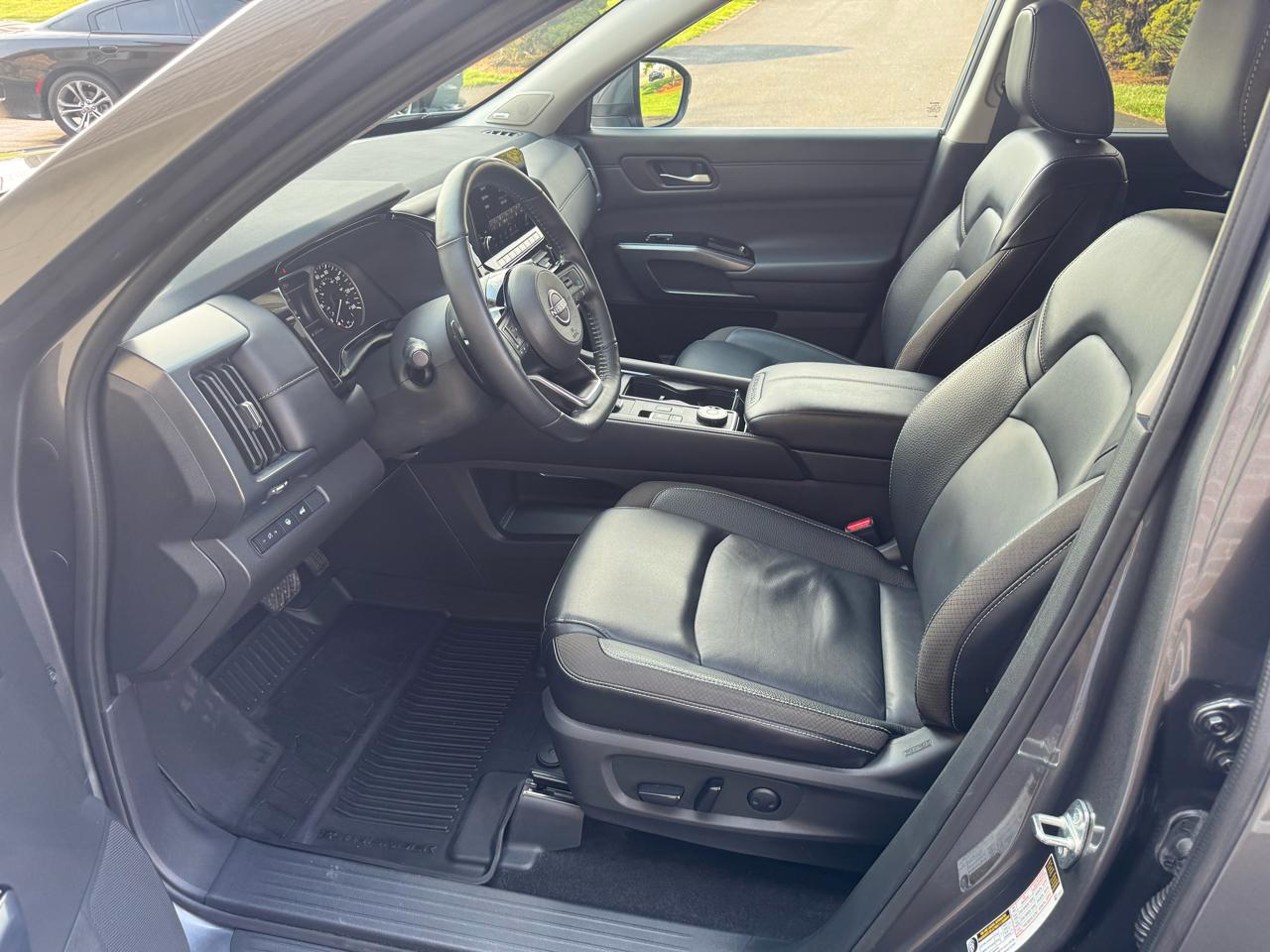 Nissan Pathfinder SL 4WD 2024