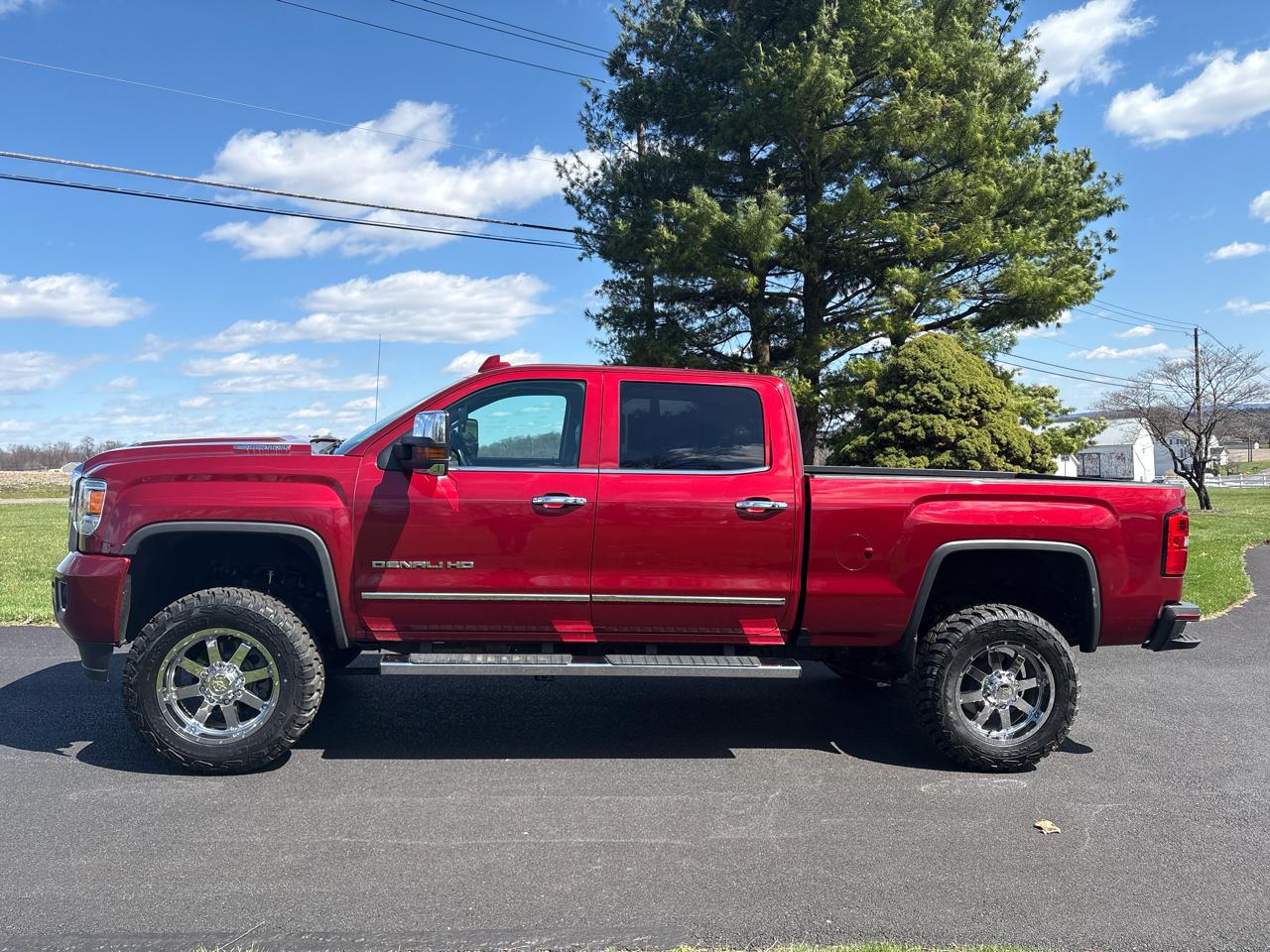 GMC Sierra 2500HD 4WD Crew Cab 153.7" Denali 2018
