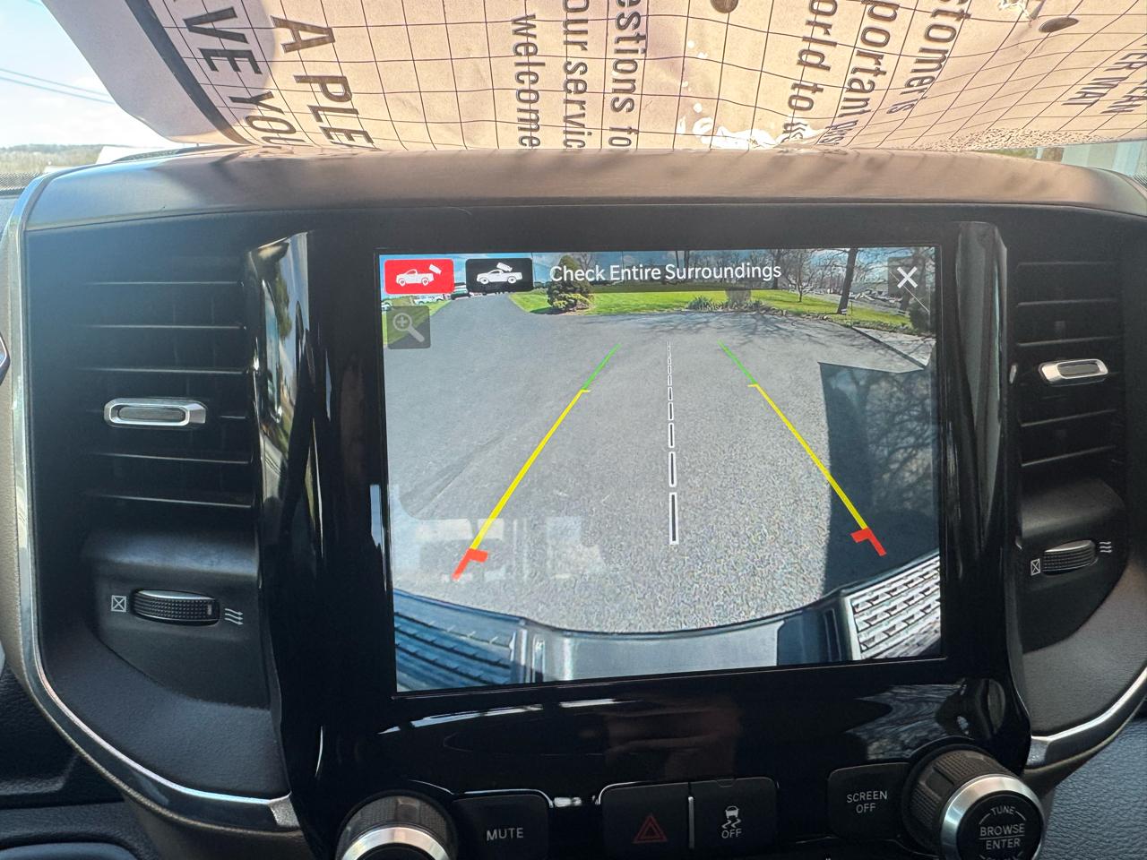 RAM 3500 Laramie 4x4 Crew Cab 6'4" Box 2022