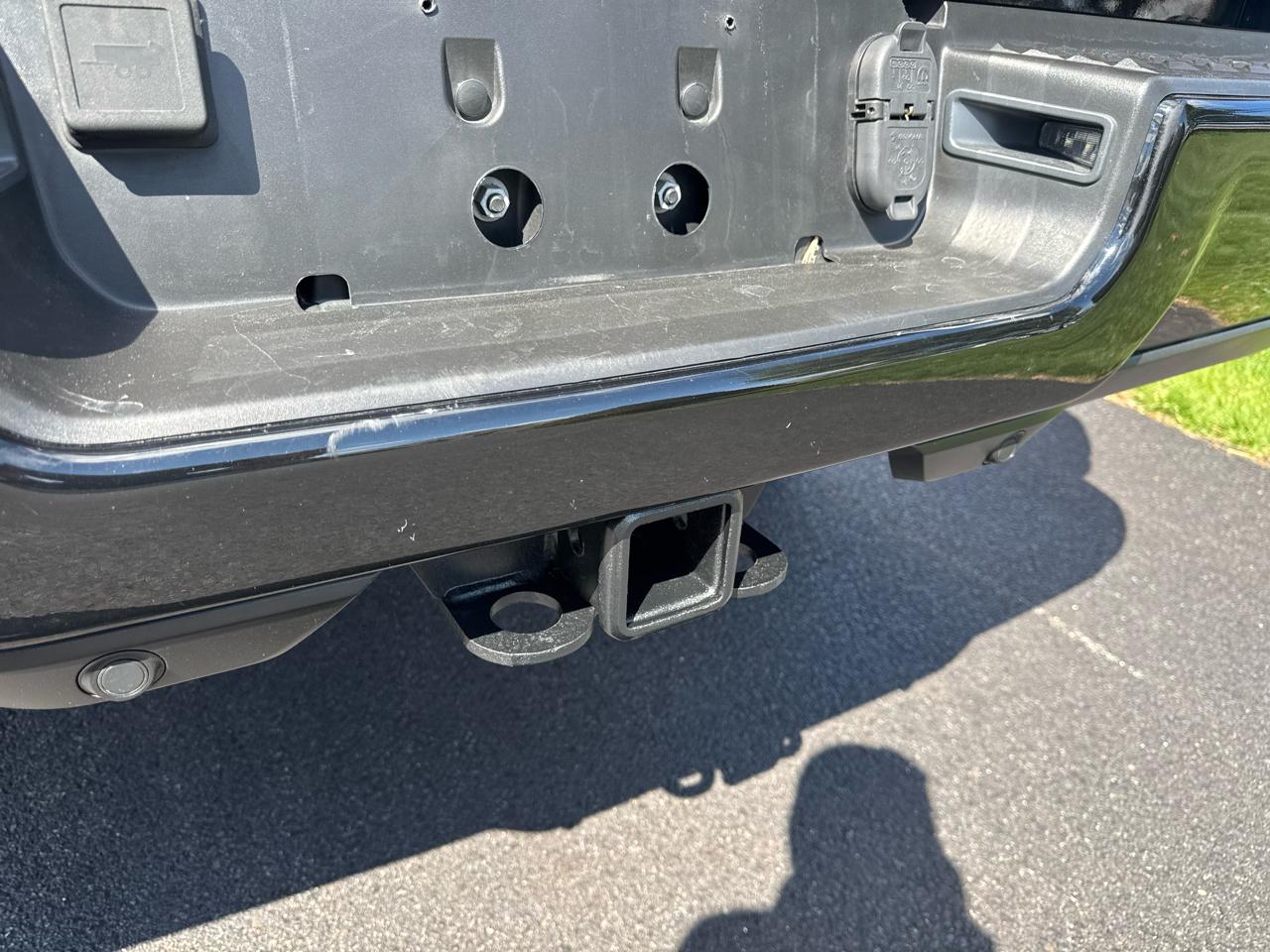 RAM 3500 Laramie 4x4 Crew Cab 6'4" Box 2022