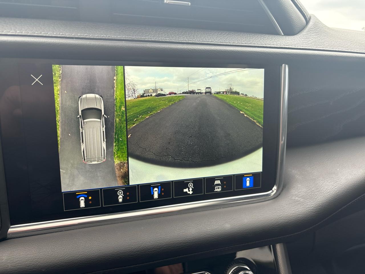 GMC Yukon 4WD 4dr Denali 2024