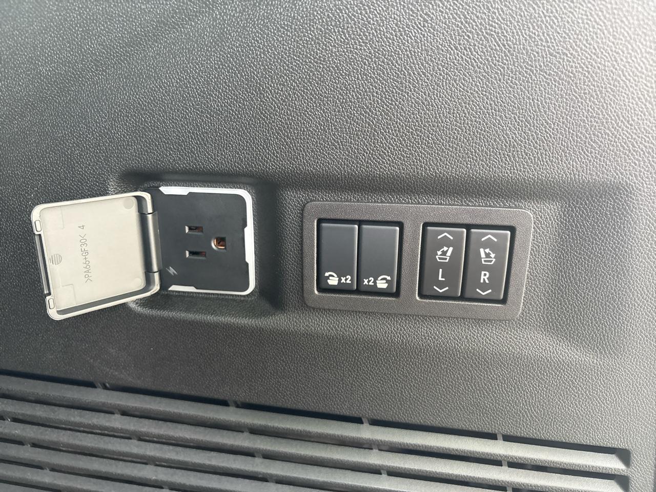 GMC Yukon 4WD 4dr Denali 2024