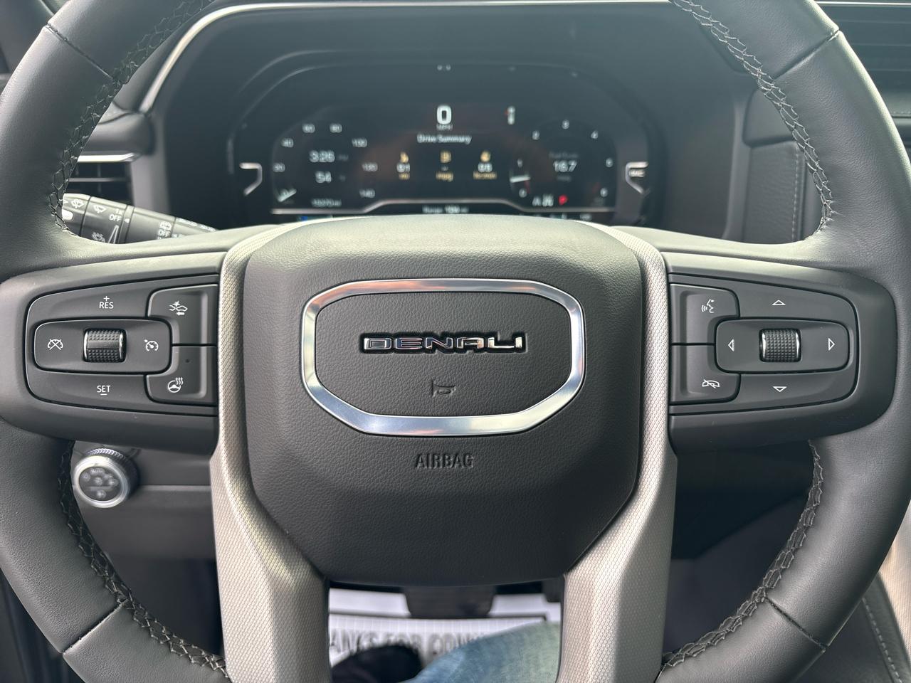 GMC Yukon 4WD 4dr Denali 2024