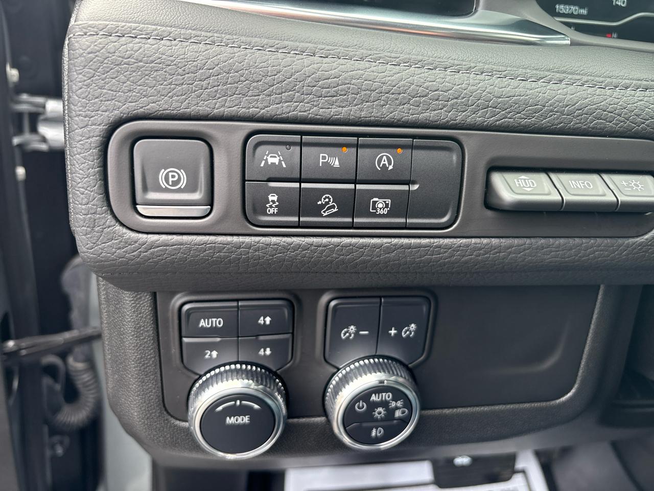 GMC Yukon 4WD 4dr Denali 2024