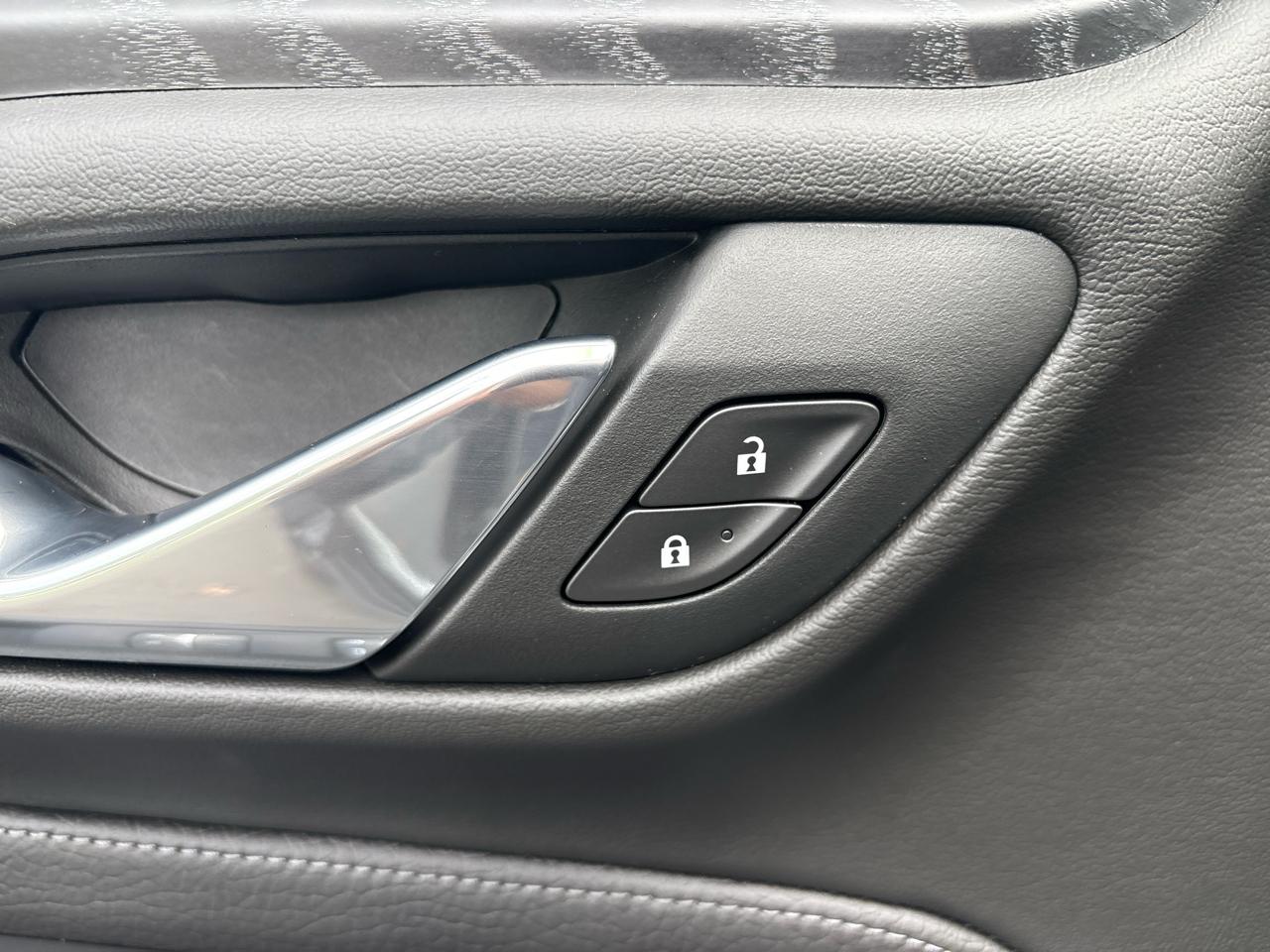 GMC Yukon 4WD 4dr Denali 2024