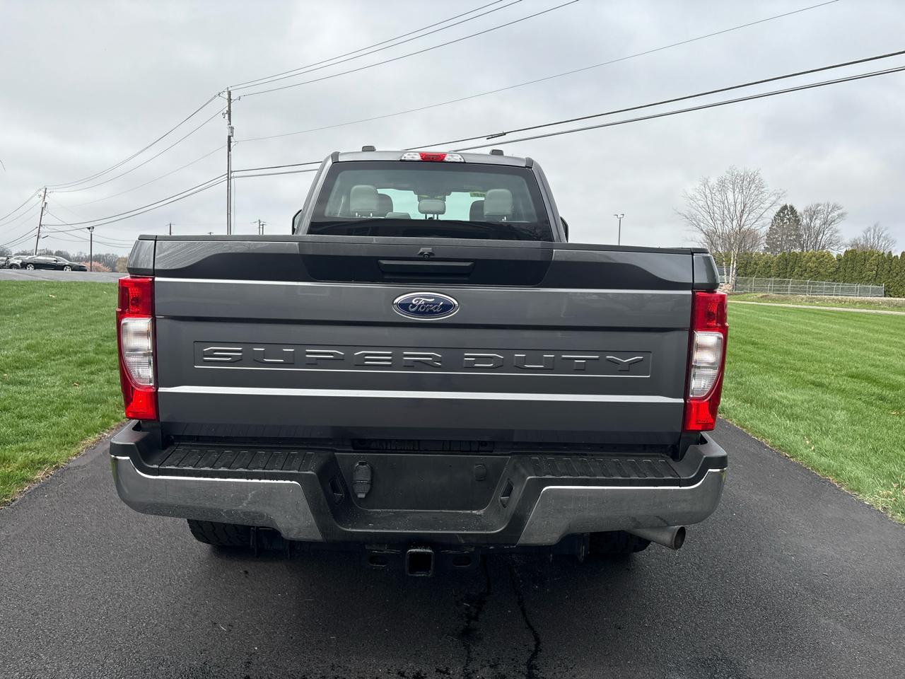 Ford Super Duty F-250 SRW XL 4WD Crew Cab 8' Box 2021