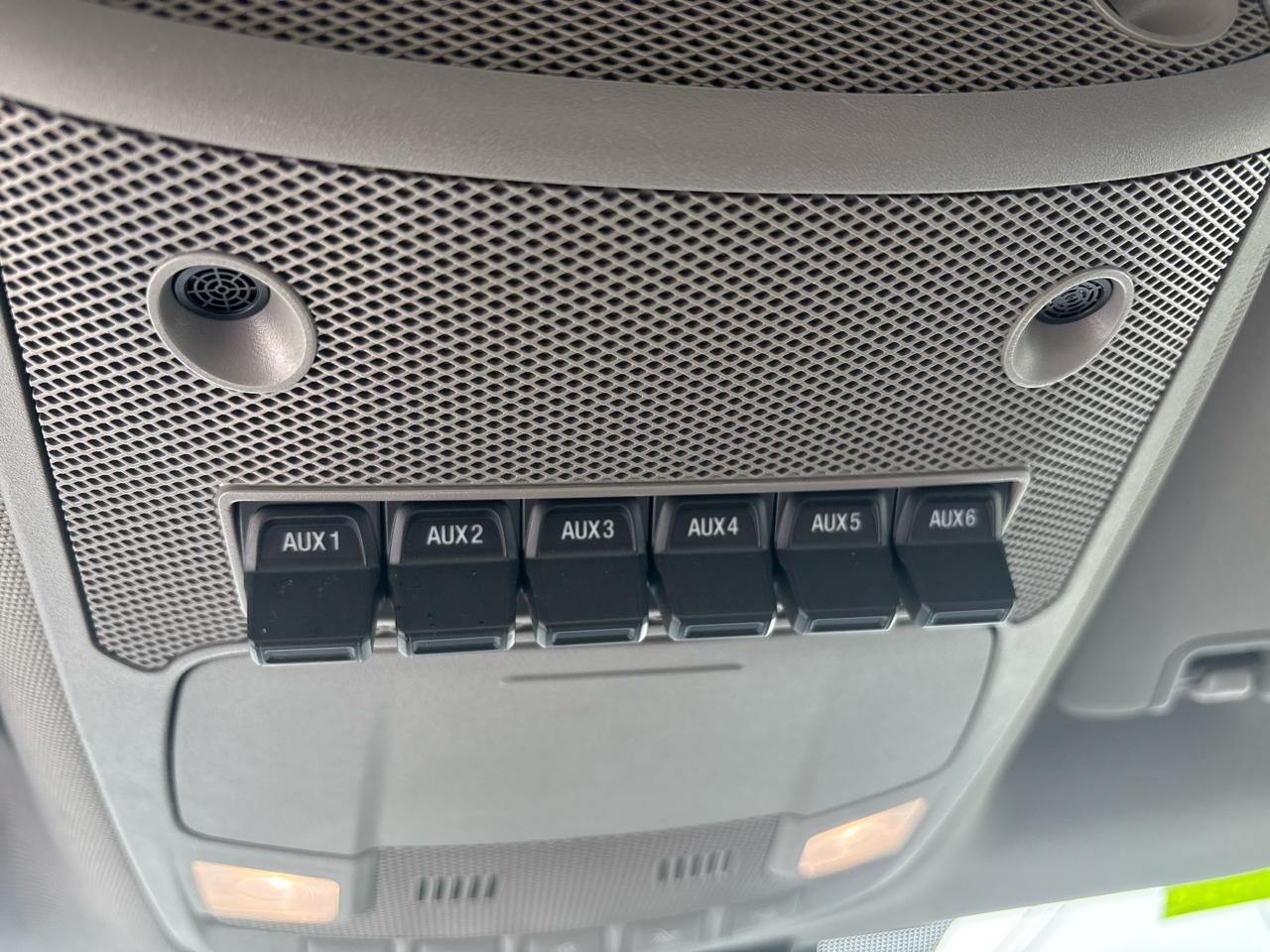 Ford Super Duty F-250 SRW XL 4WD Crew Cab 8' Box 2021