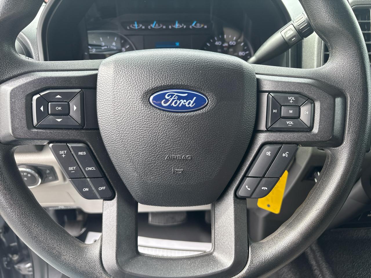 Ford Super Duty F-250 SRW XL 4WD Crew Cab 8' Box 2021