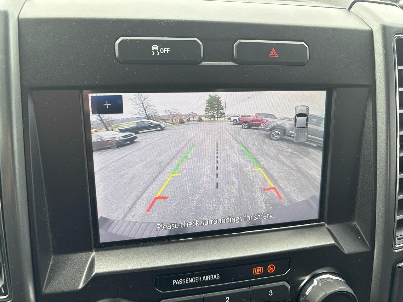 Ford Super Duty F-350 SRW XLT 4WD Reg Cab 8' Box 2022