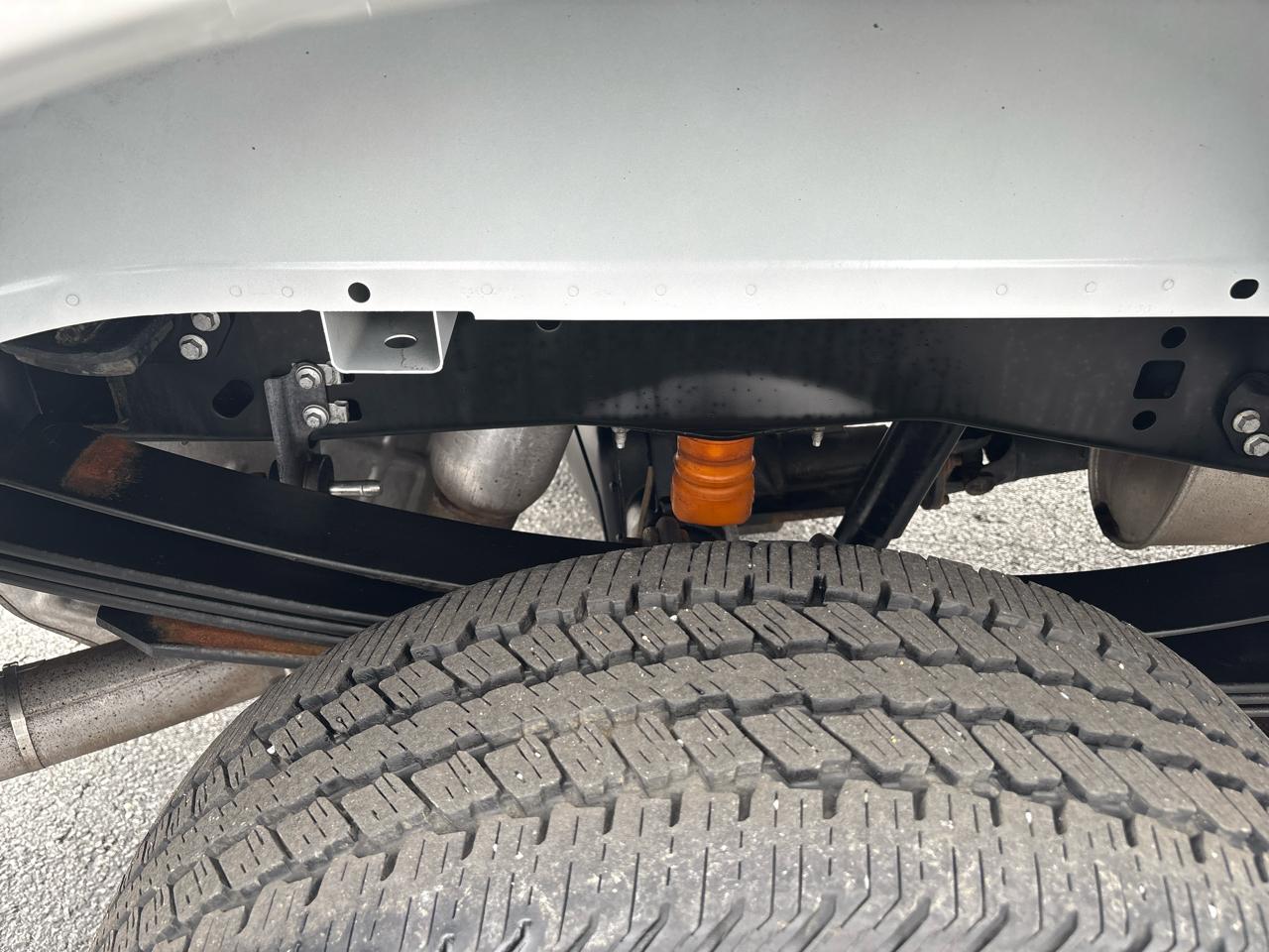 Ford Super Duty F-350 SRW XLT 4WD Reg Cab 8' Box 2022