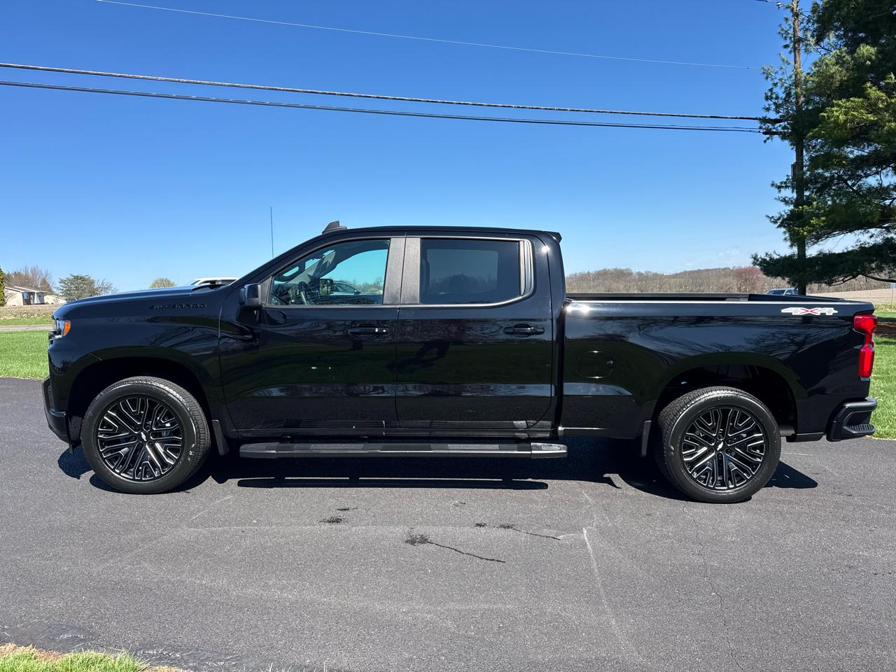 Chevrolet Silverado 1500 RST Crew Cab 4WD LWB 2022