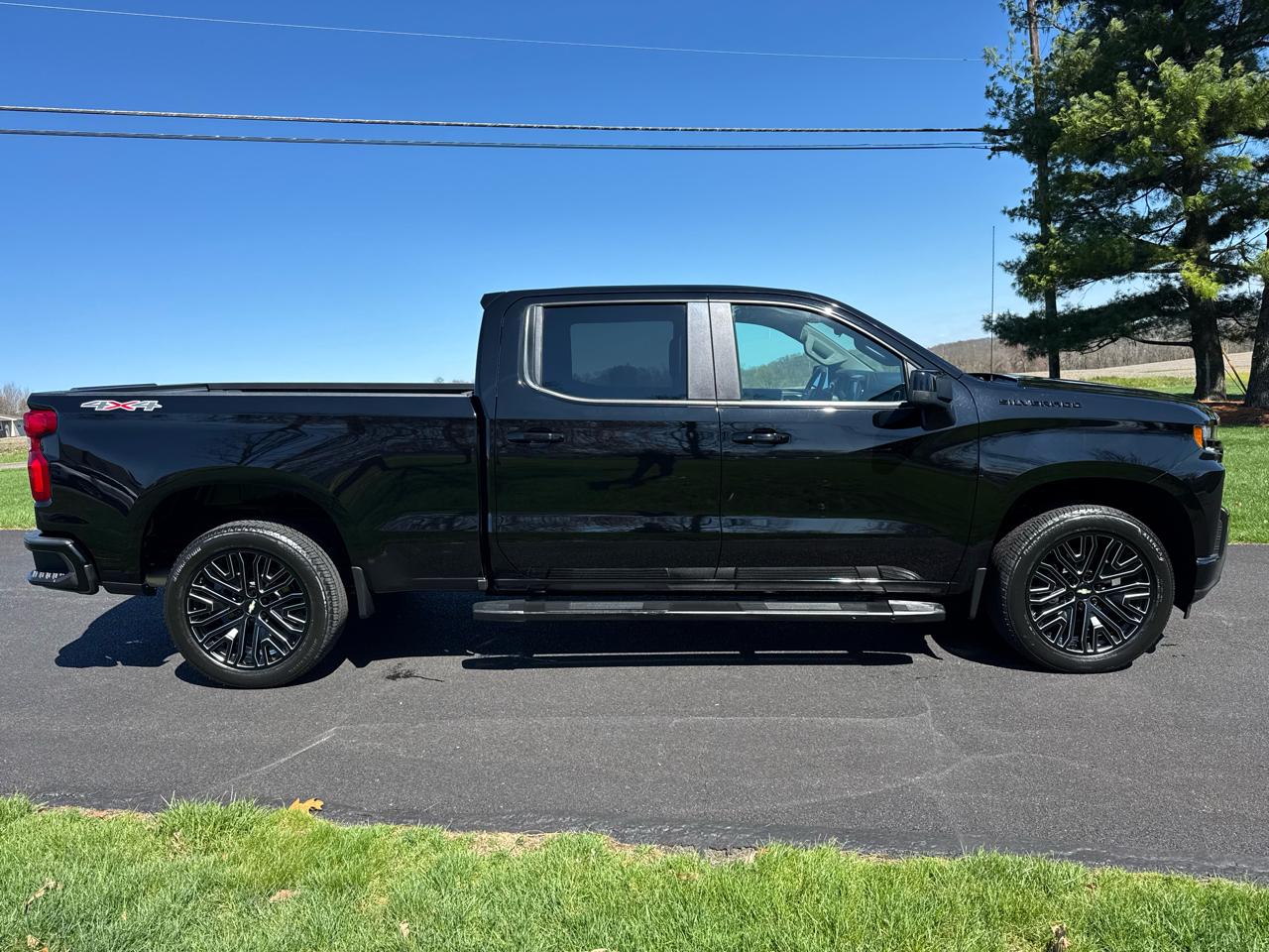 Chevrolet Silverado 1500 RST Crew Cab 4WD LWB 2022