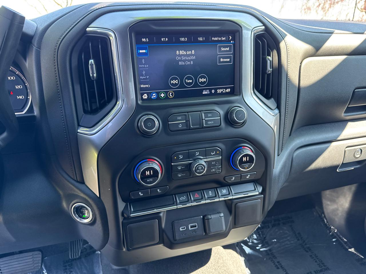 Chevrolet Silverado 1500 RST Crew Cab 4WD LWB 2022