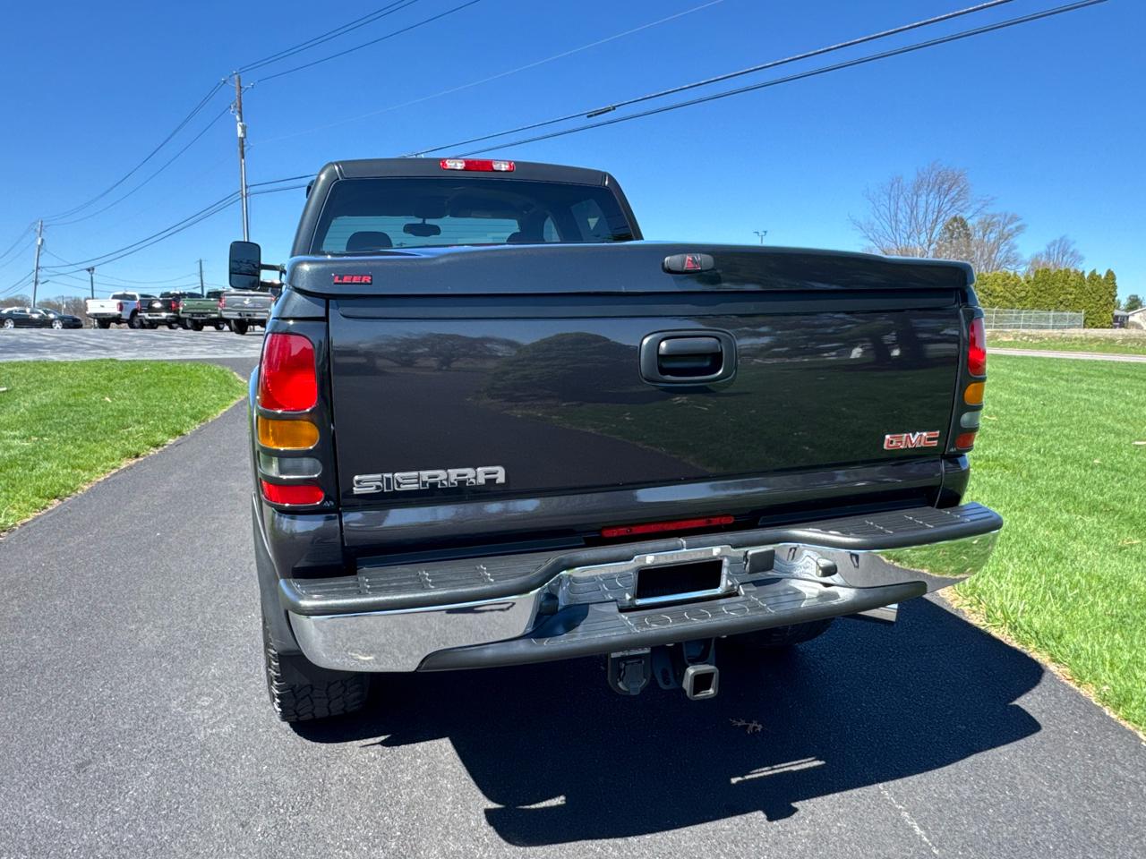 GMC Sierra 2500HD Crew Cab 153" WB 4WD SLE 2005