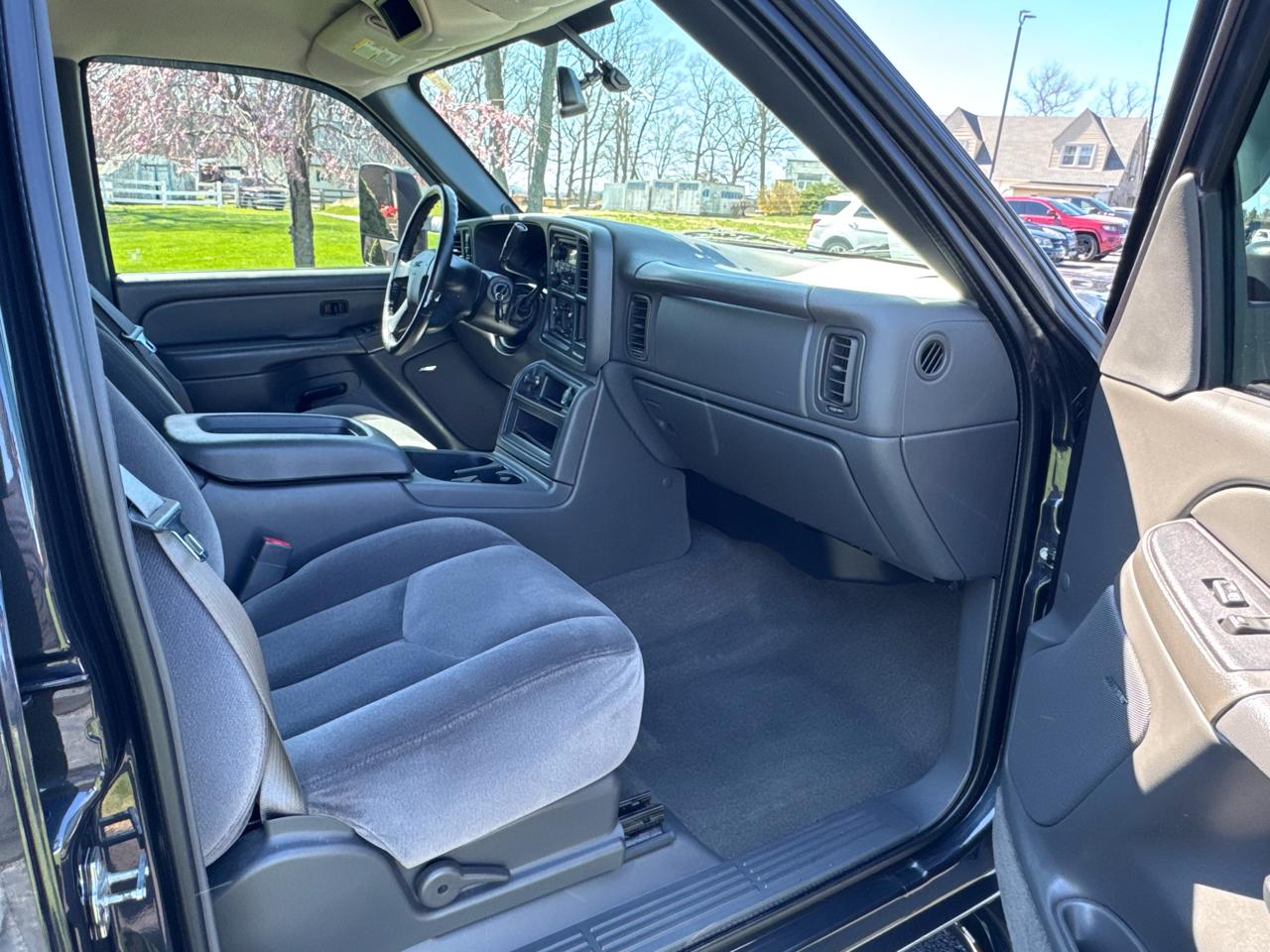 GMC Sierra 2500HD Crew Cab 153" WB 4WD SLE 2005