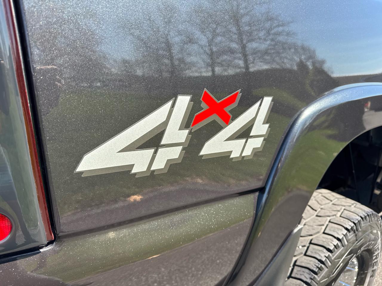 GMC Sierra 2500HD Crew Cab 153" WB 4WD SLE 2005