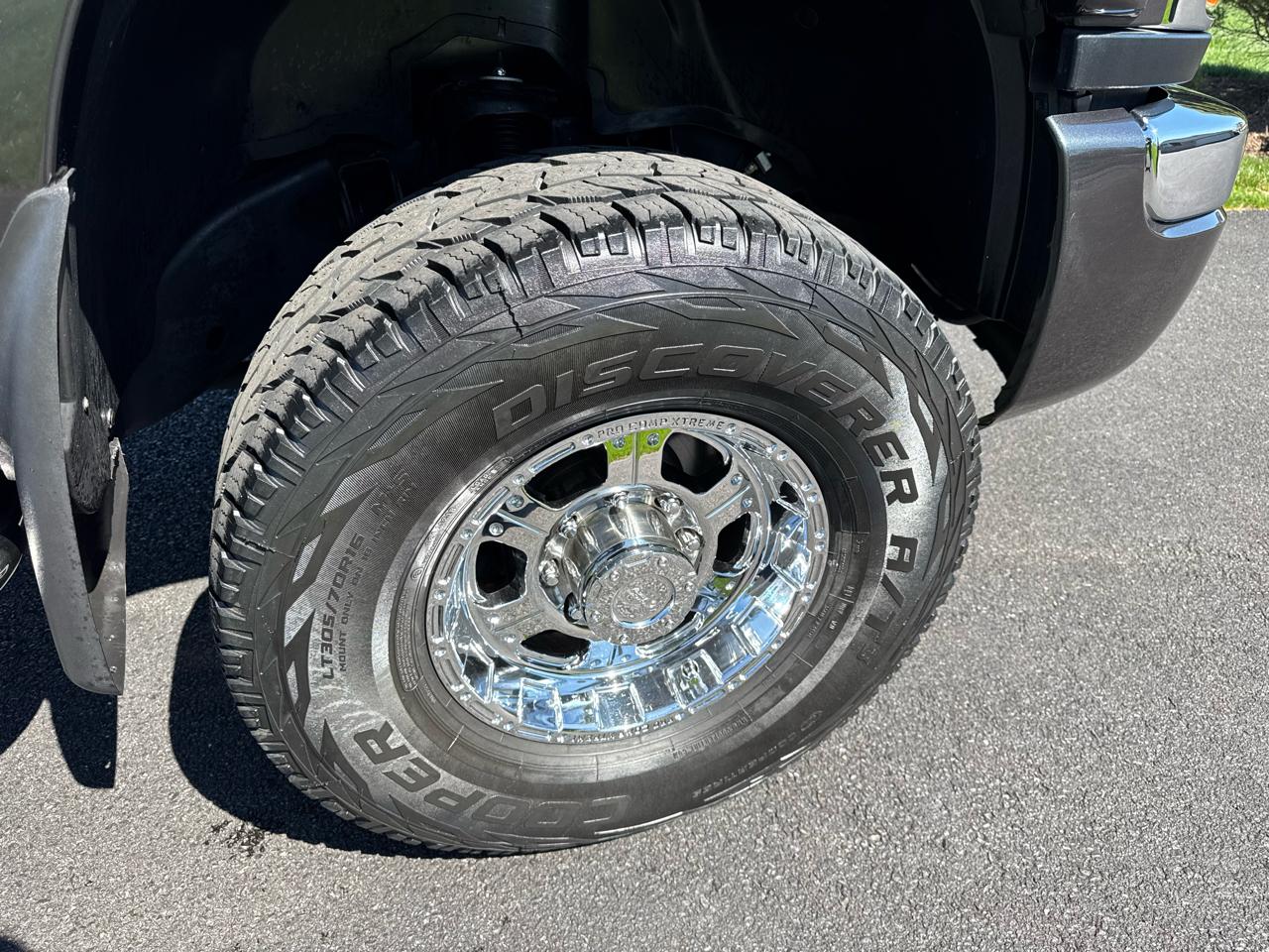 GMC Sierra 2500HD Crew Cab 153" WB 4WD SLE 2005