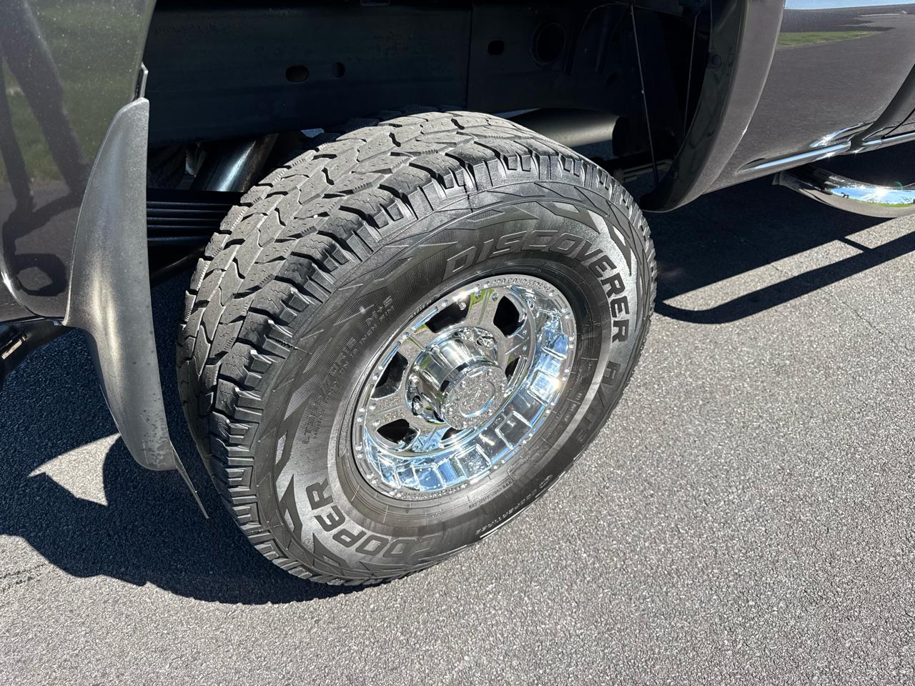 GMC Sierra 2500HD Crew Cab 153" WB 4WD SLE 2005