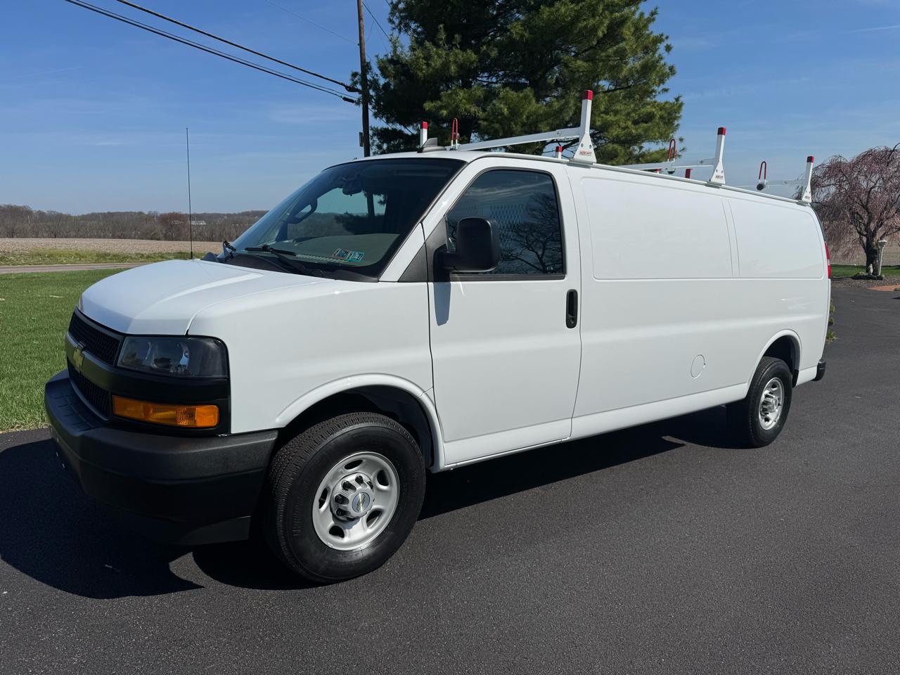 2022 Chevrolet Express Cargo Van RWD 2500 155" EXTENDED
