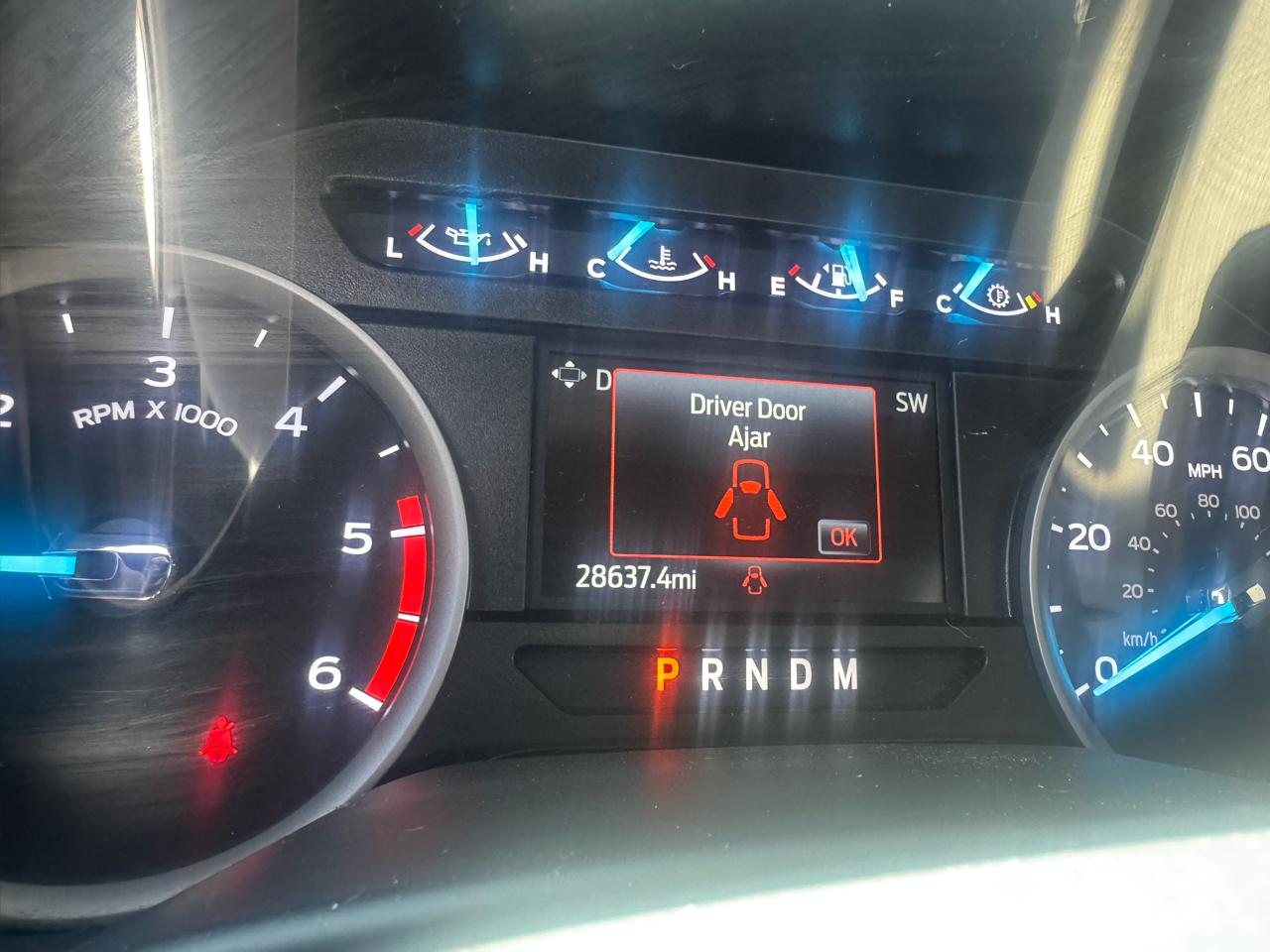 Ford Super Duty F-450 DRW XLT 4WD Reg Cab 145" WB 60" CA XLT 2022