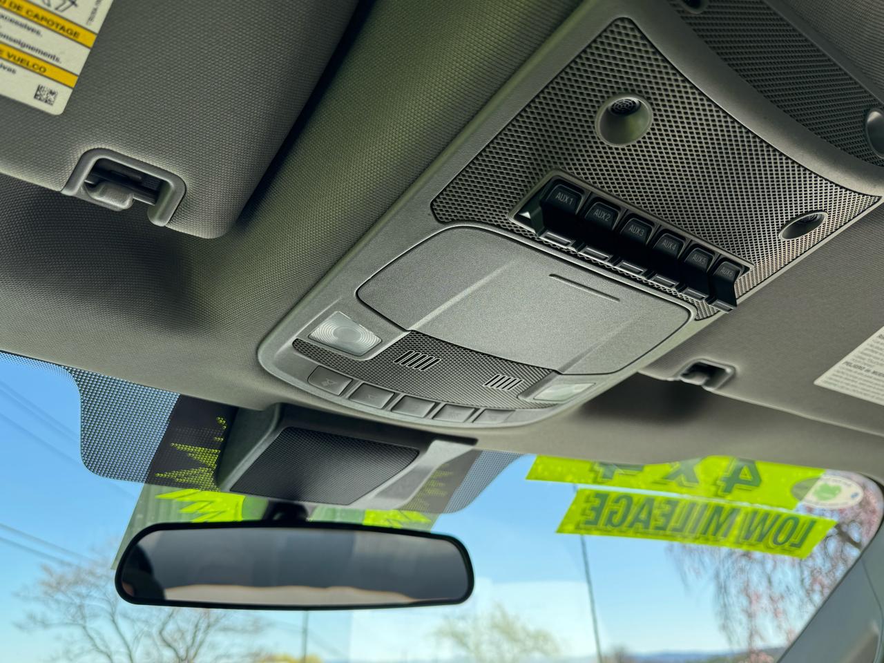 Ford Super Duty F-450 DRW XLT 4WD Reg Cab 145" WB 60" CA XLT 2022