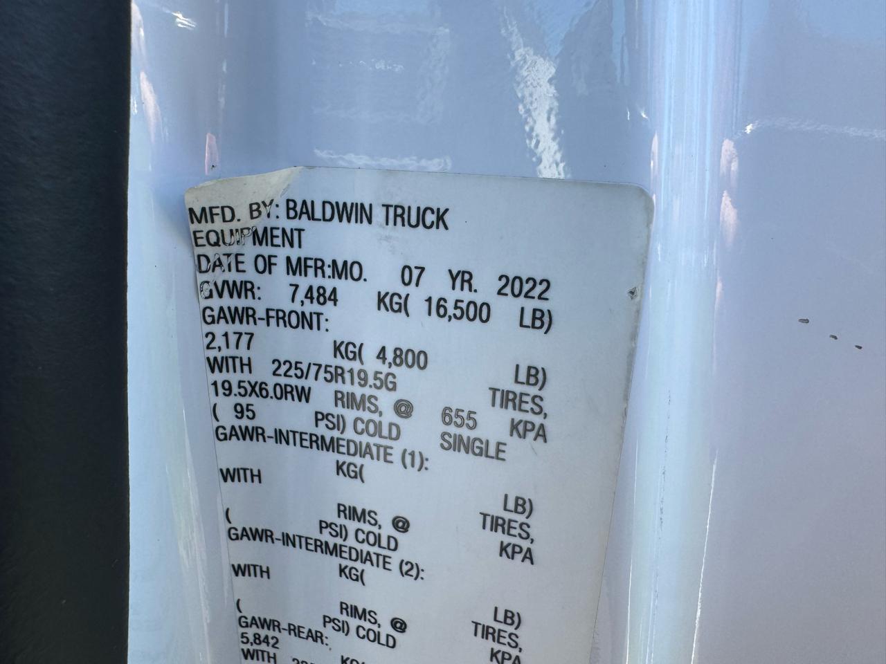 Ford Super Duty F-450 DRW XLT 4WD Reg Cab 145" WB 60" CA XLT 2022