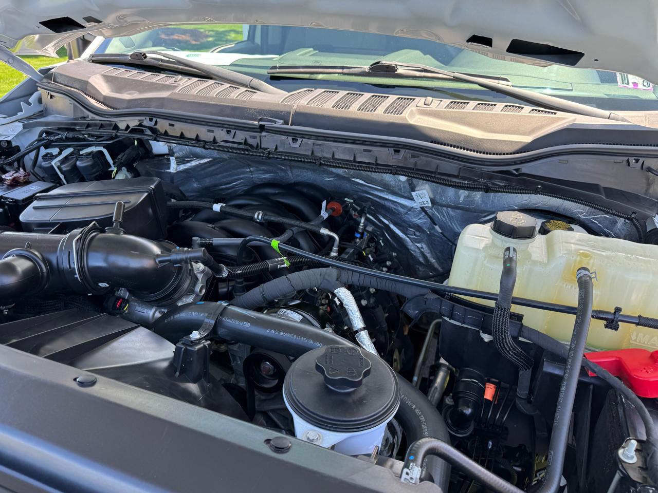 Ford Super Duty F-450 DRW XLT 4WD Reg Cab 145" WB 60" CA XLT 2022