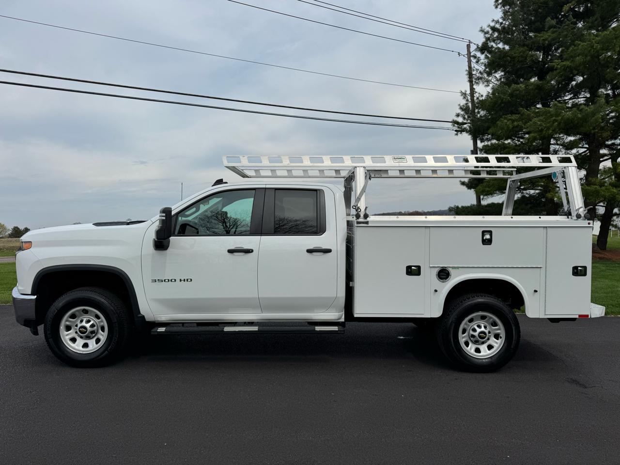 Chevrolet Silverado 3500HD 4WD Double Cab 162" Work Truck 2022