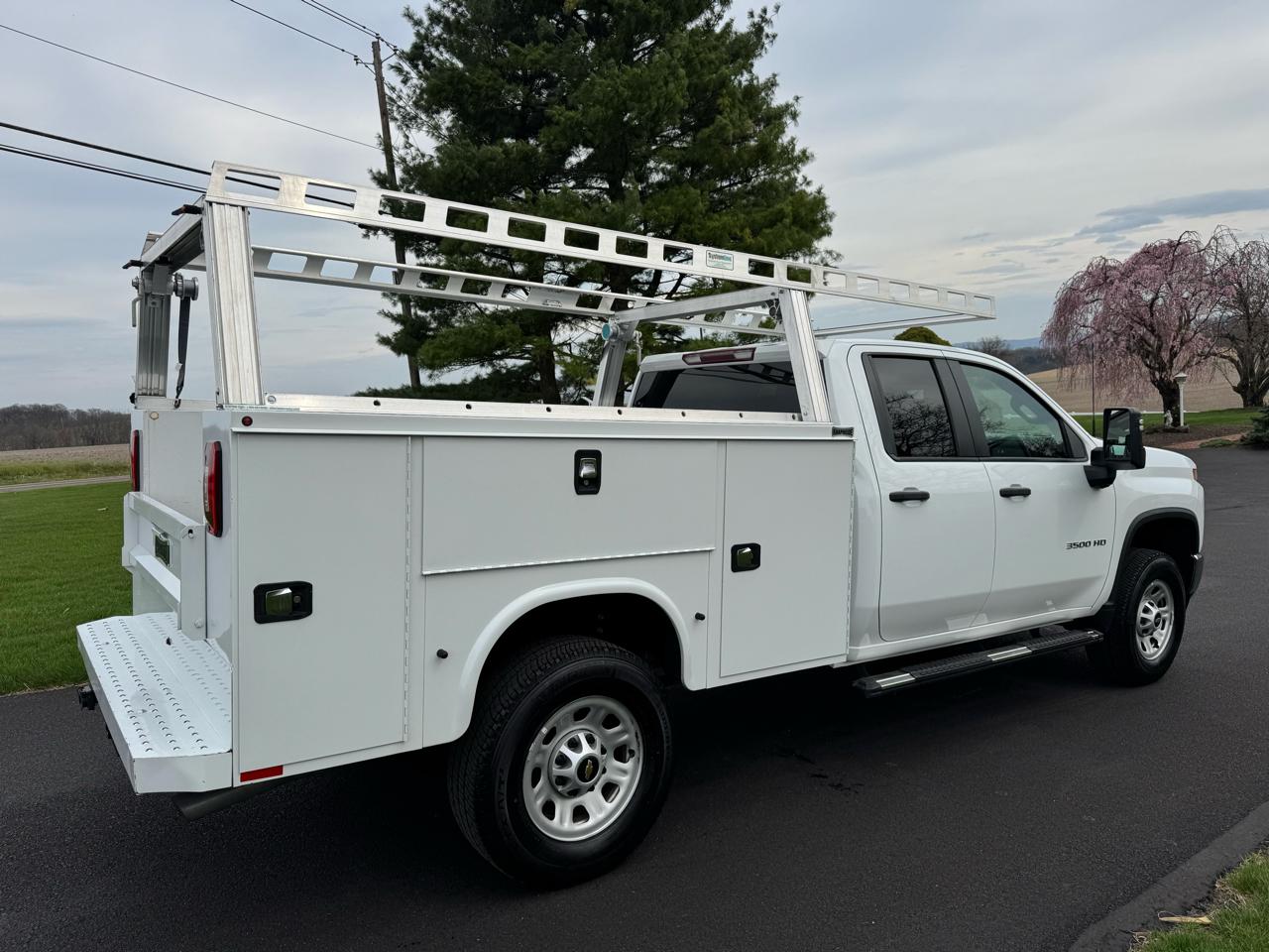 Chevrolet Silverado 3500HD 4WD Double Cab 162" Work Truck 2022