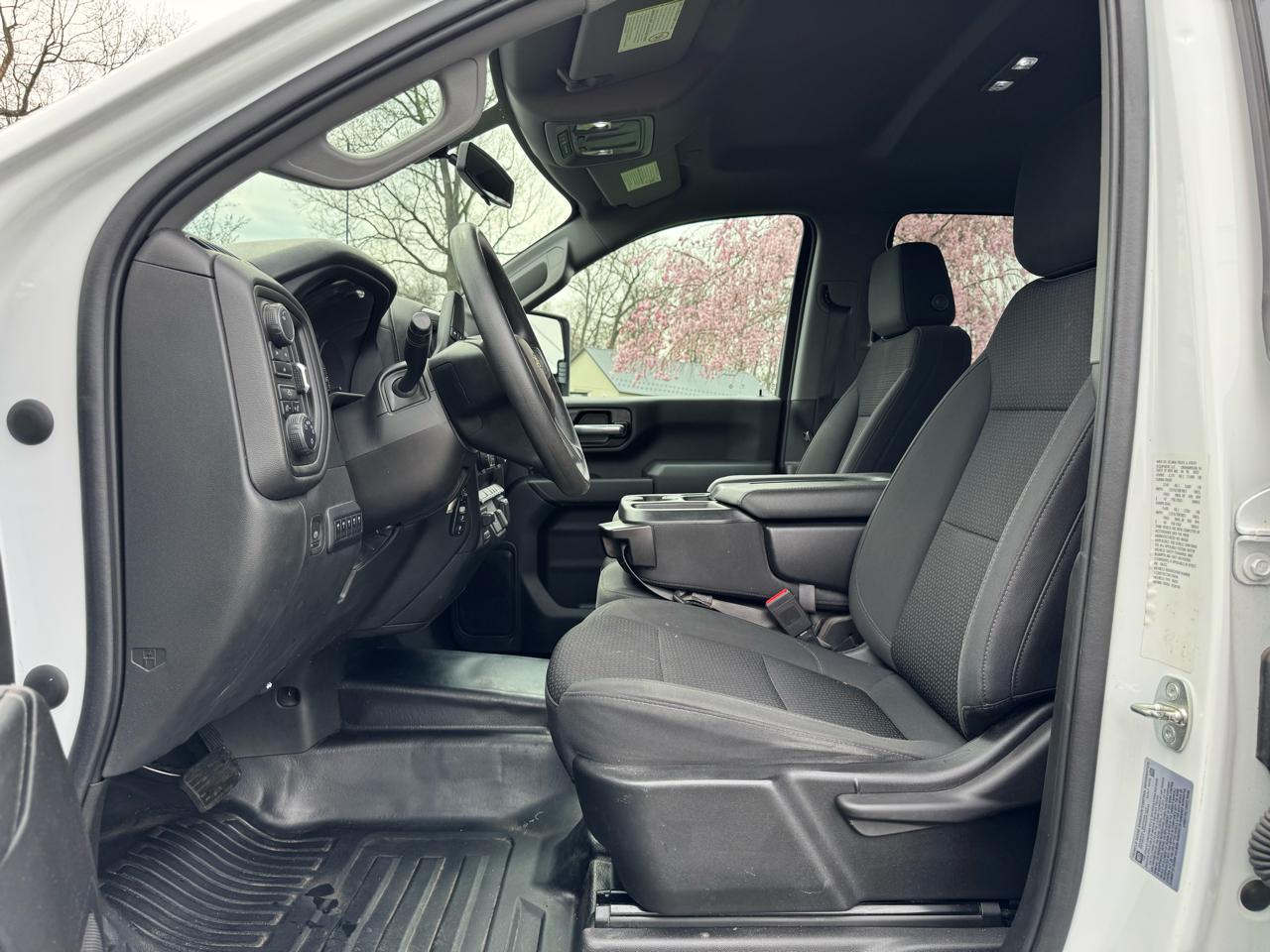 Chevrolet Silverado 3500HD 4WD Double Cab 162" Work Truck 2022