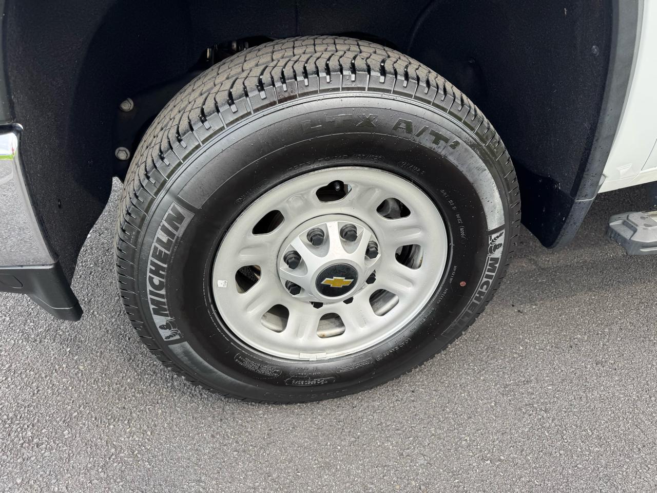 Chevrolet Silverado 3500HD 4WD Double Cab 162" Work Truck 2022