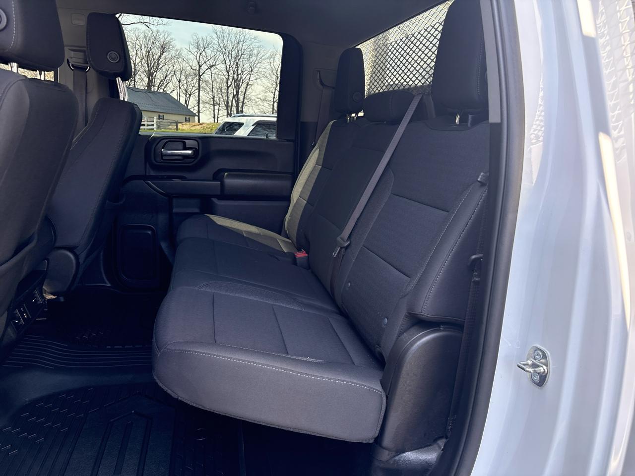 GMC Sierra 3500HD CC 4WD Crew Cab 177" WB, 60" CA Pro 2024