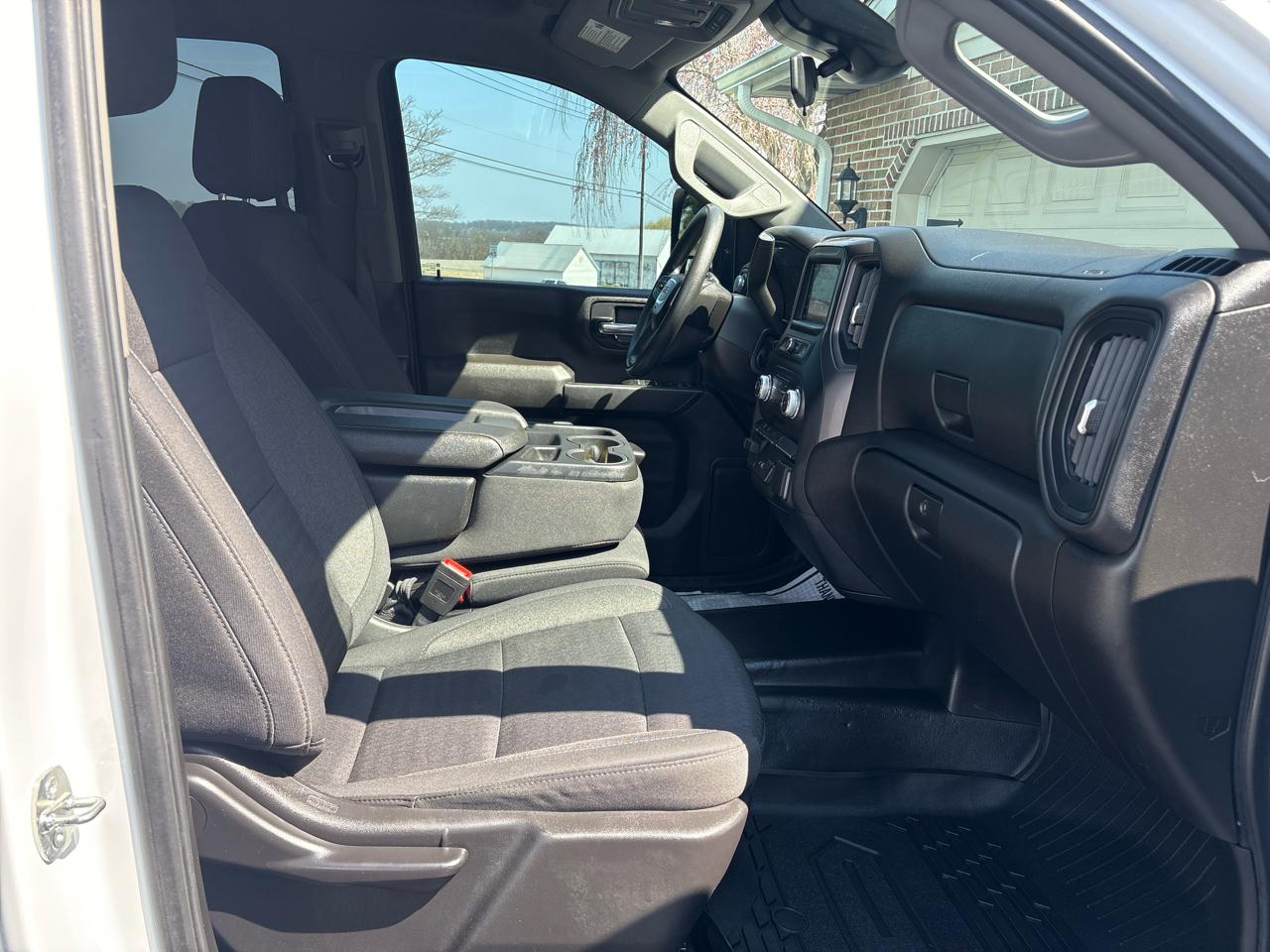 GMC Sierra 3500HD CC 4WD Crew Cab 177" WB, 60" CA Pro 2024