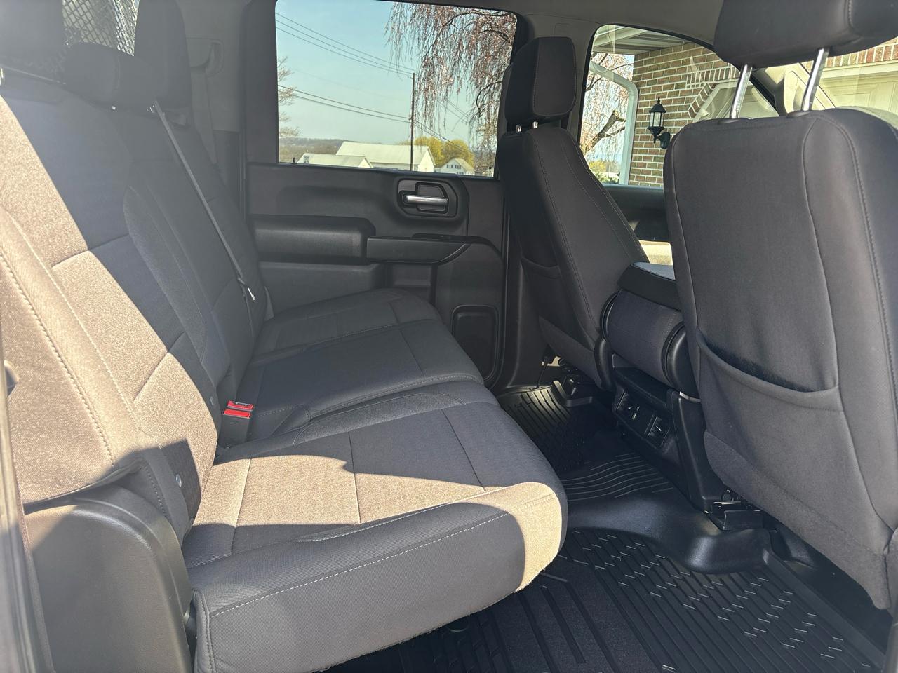 GMC Sierra 3500HD CC 4WD Crew Cab 177" WB, 60" CA Pro 2024