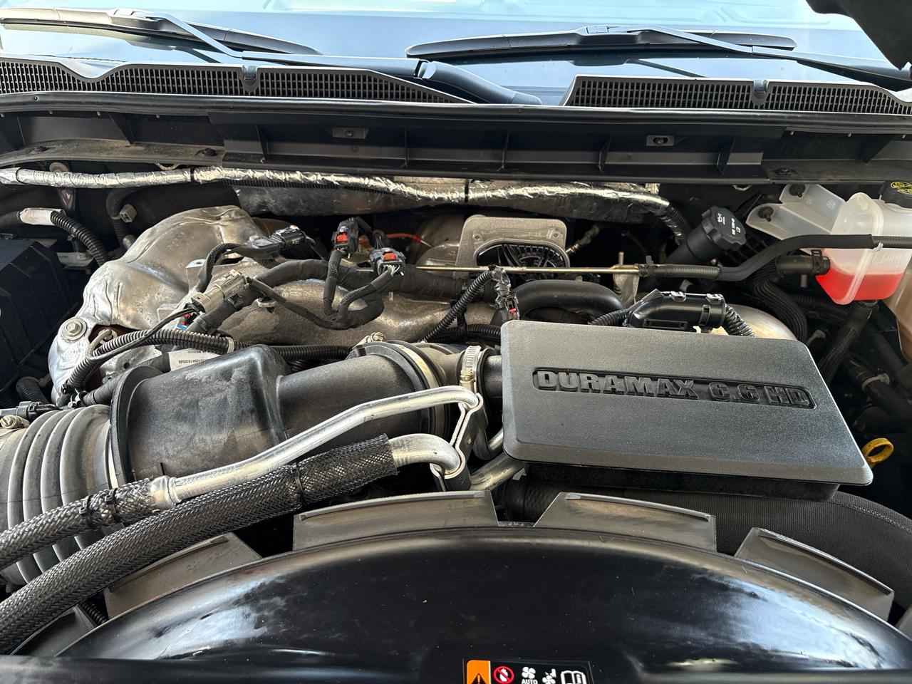 GMC Sierra 3500HD CC 4WD Crew Cab 177" WB, 60" CA Pro 2024