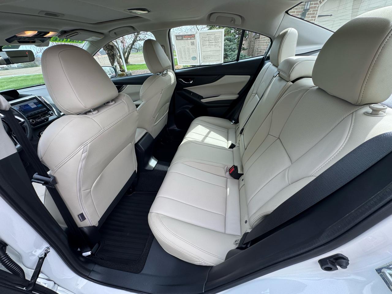 Subaru Impreza 2.0i Limited 4-door CVT 2017