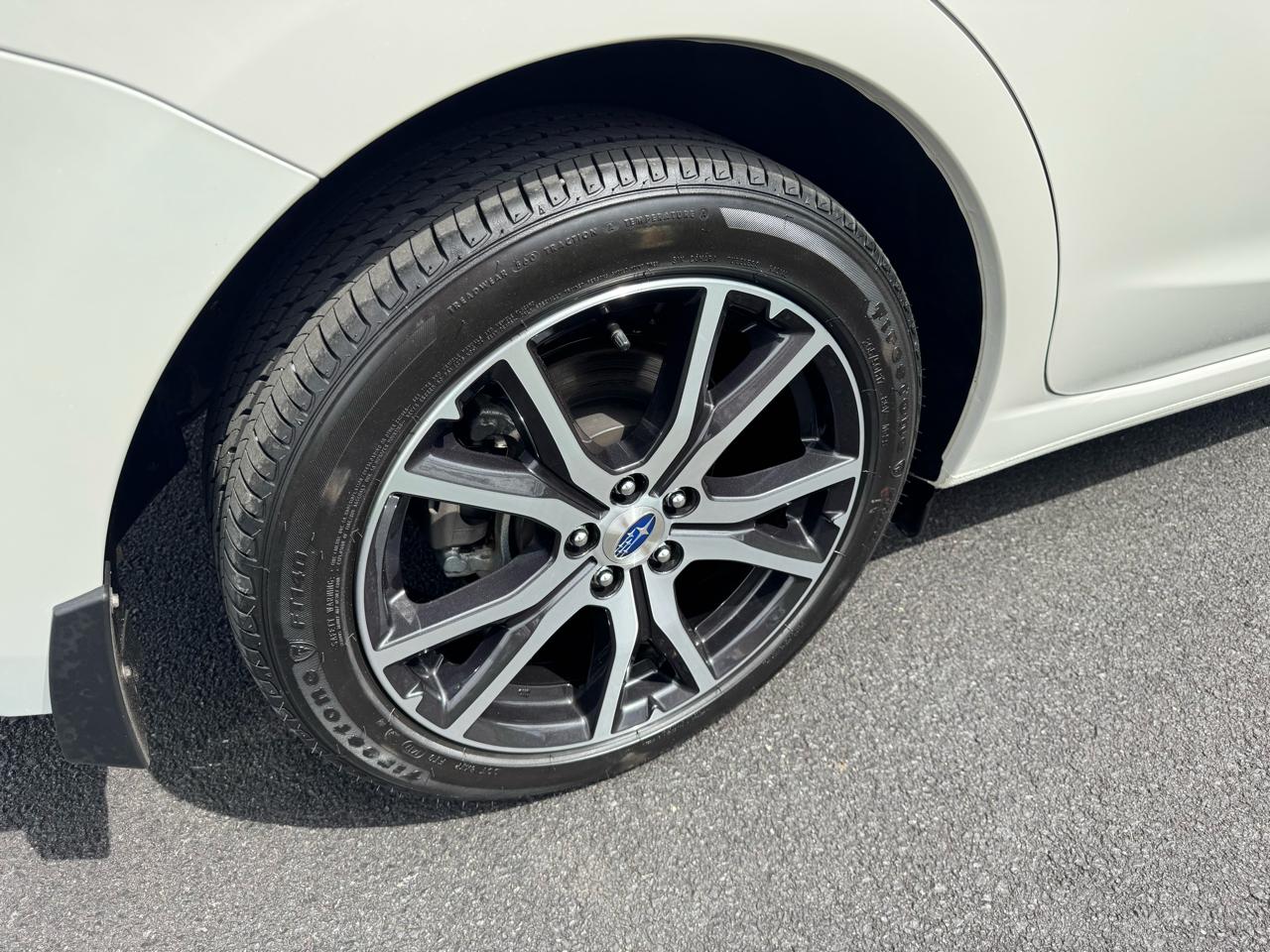 Subaru Impreza 2.0i Limited 4-door CVT 2017